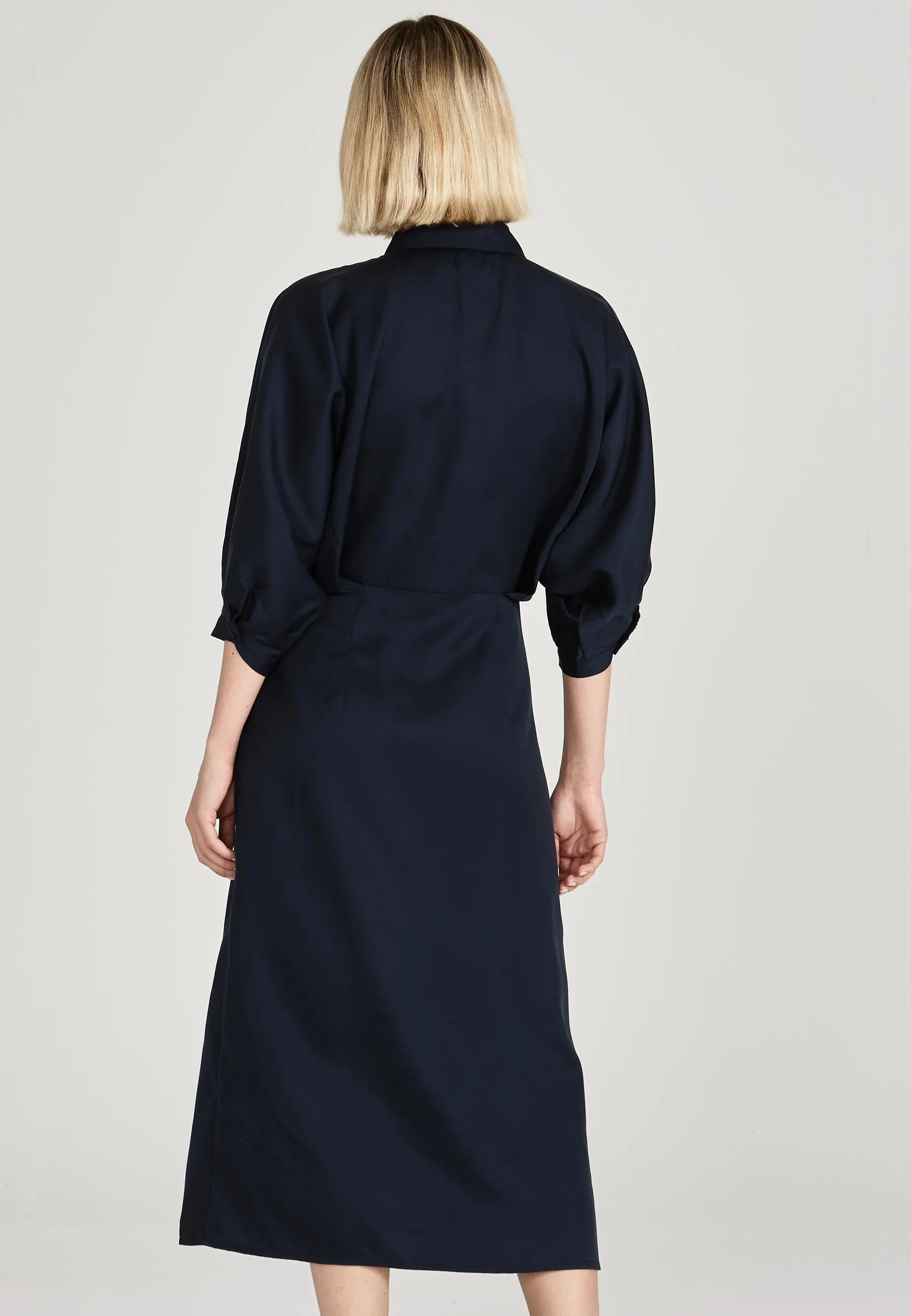 Blouse dress NATALIA in TENCEL™ Lyocell - Midnight Blue (Tencel) Givn Berlin