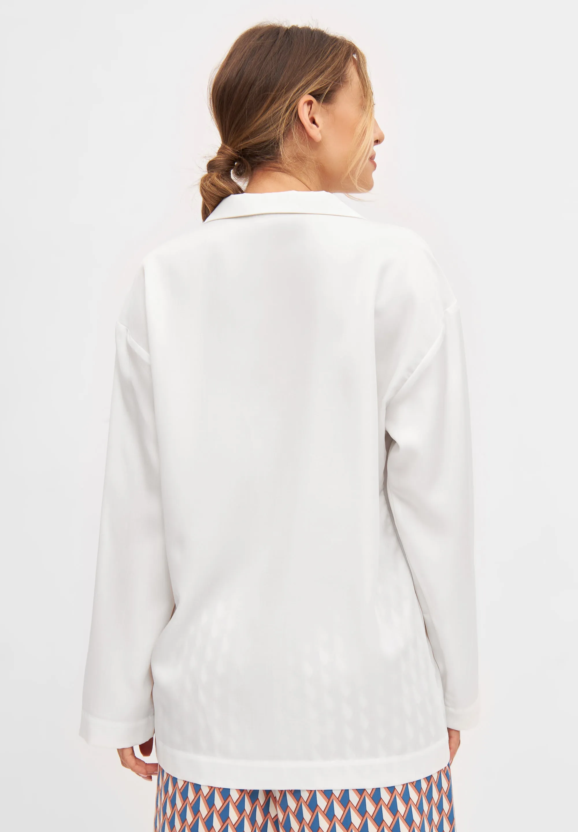 Blouse FELIA in TENCEL™ REFIBRA™ Lyocell - White (Refibra) Givn Berlin