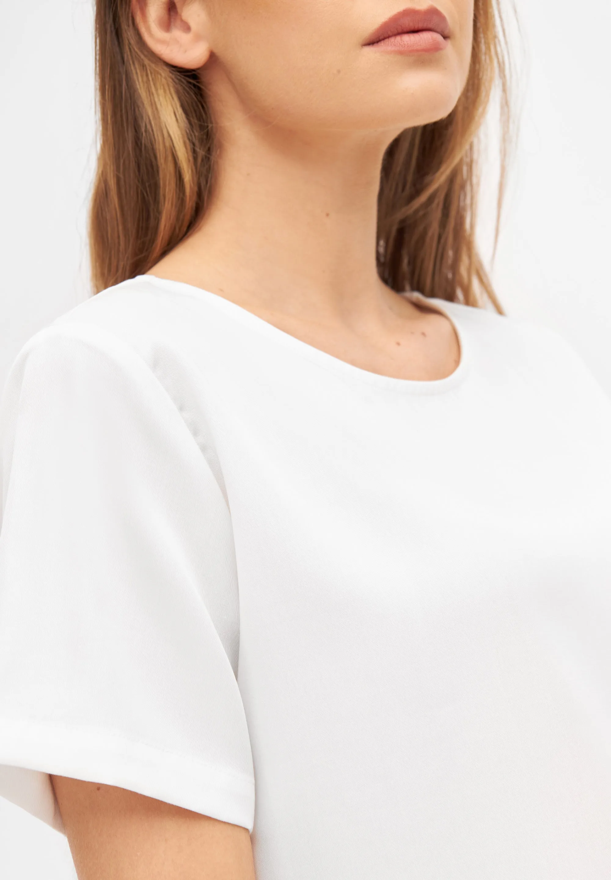 Blouse INES from TENCEL™ REFIBRA™ Lyocell - White (Refibra) Givn Berlin