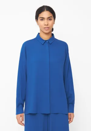 Blouse IVA from LENZING™ ECOVERO™ - Deep Blue Givn Berlin