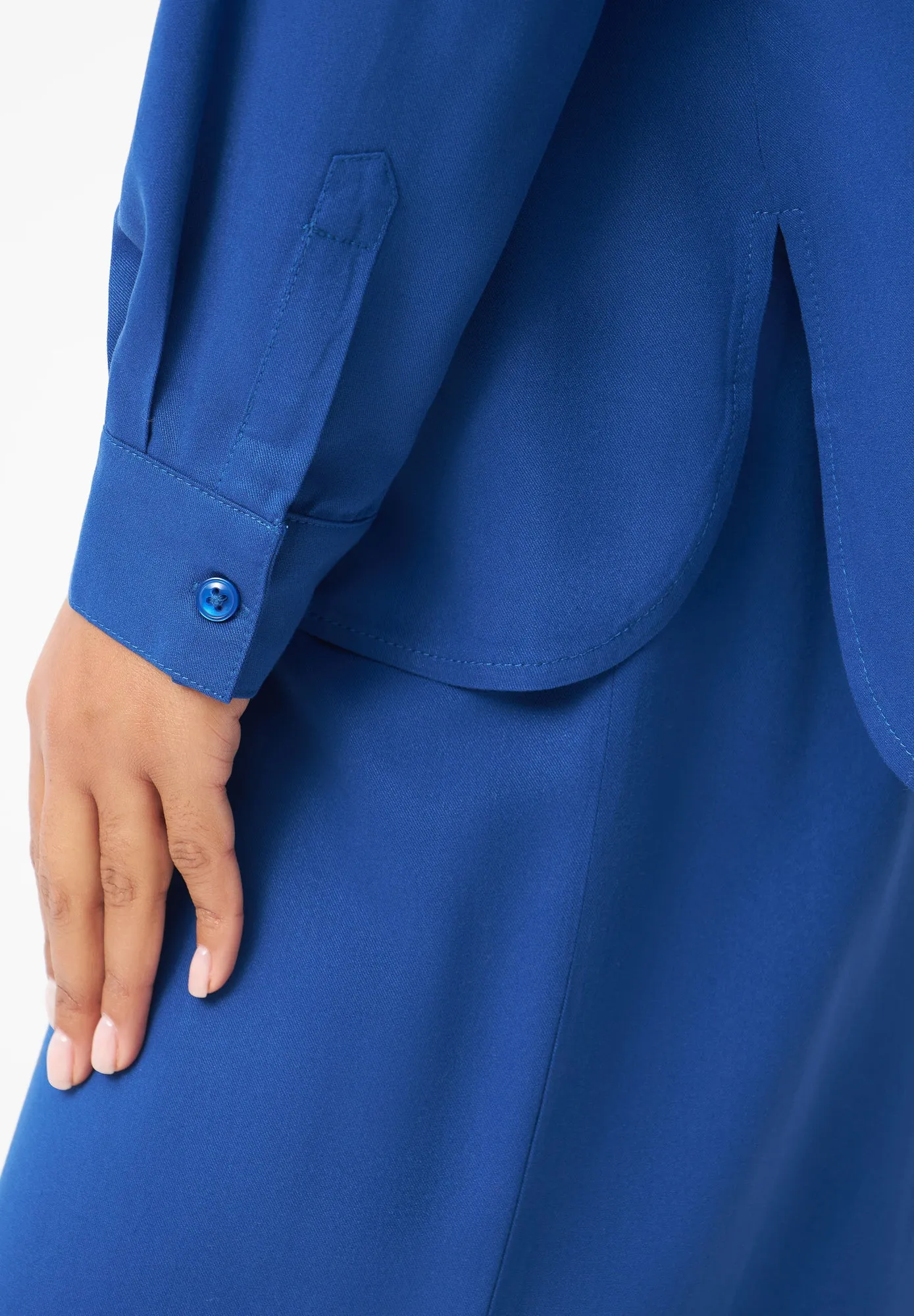 Blouse IVA from LENZING™ ECOVERO™ - Deep Blue Givn Berlin