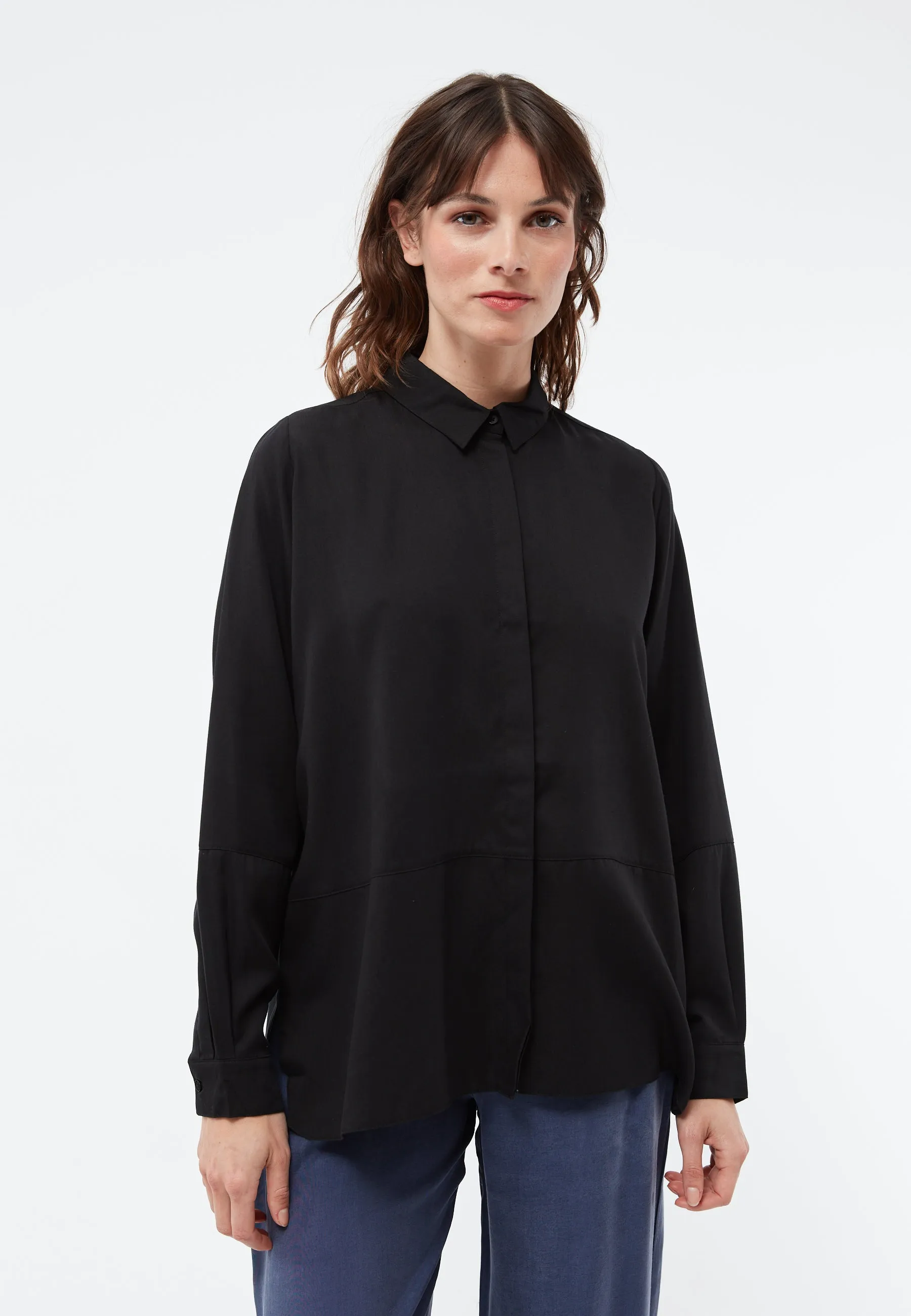 Blouse IVY in TENCEL™ Lyocell - Black (Tencel) Givn Berlin