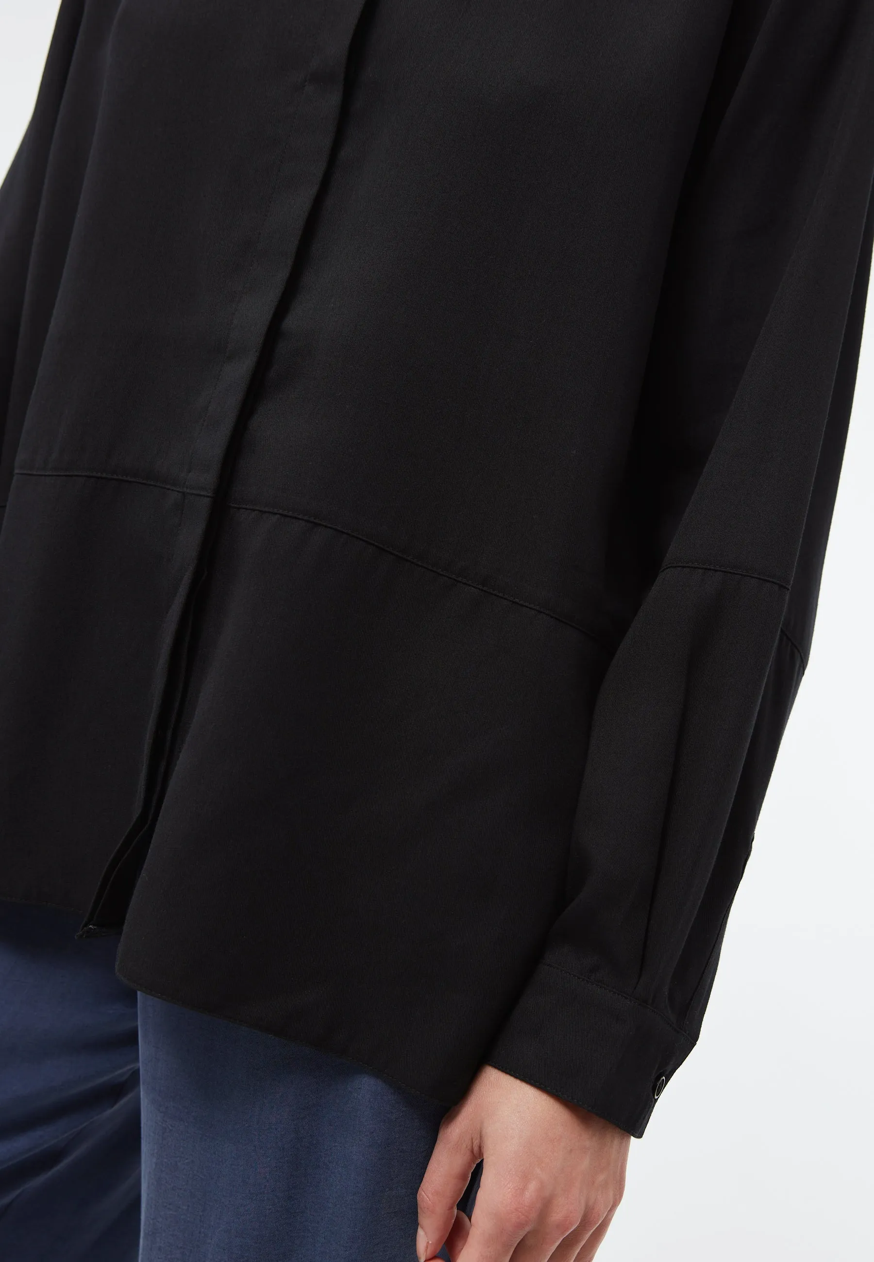 Blouse IVY in TENCEL™ Lyocell - Black (Tencel) Givn Berlin