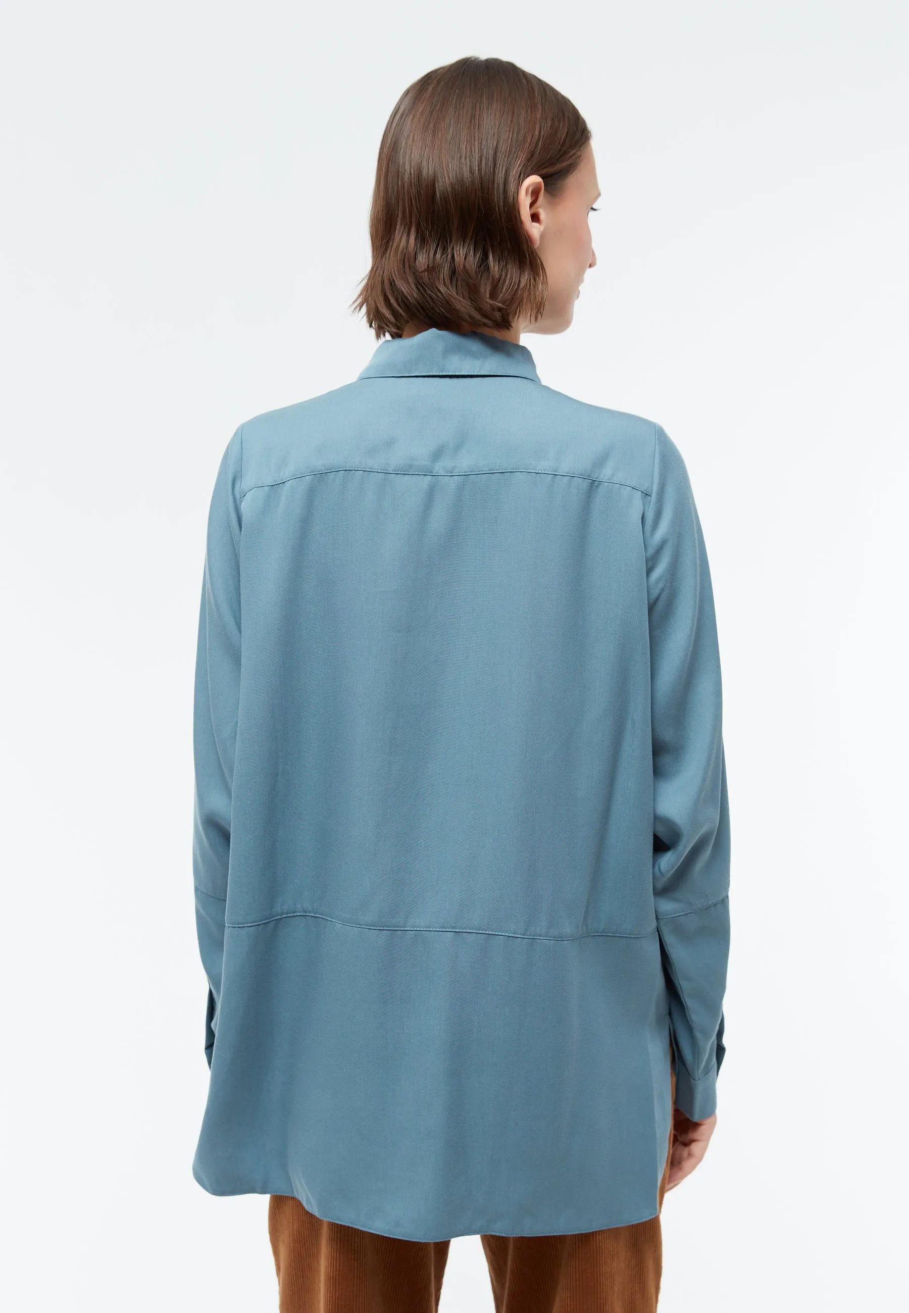 Blouse IVY in TENCEL™ REFIBRA™ Lyocell - Arctic Blue (Refibra) Givn Berlin