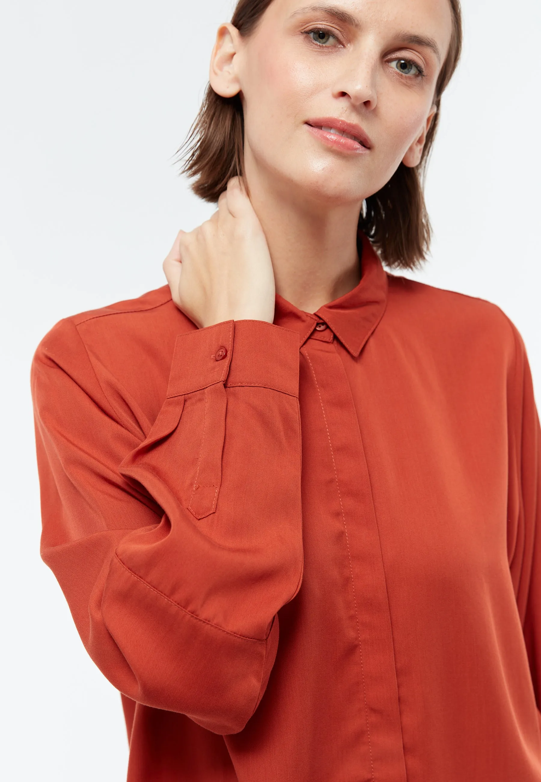 Blouse IVY in TENCEL™ REFIBRA™ Lyocell - Rusty Orange (Refibra) Givn Berlin