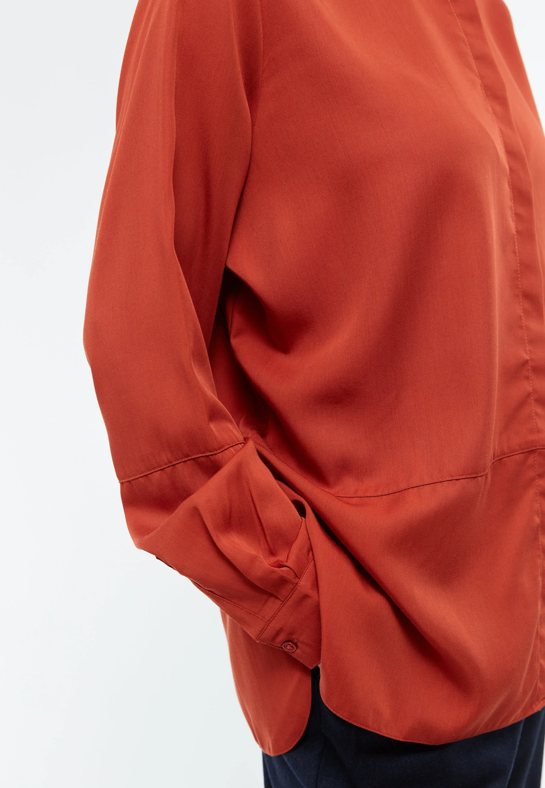 Blouse IVY in TENCEL™ REFIBRA™ Lyocell - Rusty Orange (Refibra) Givn Berlin