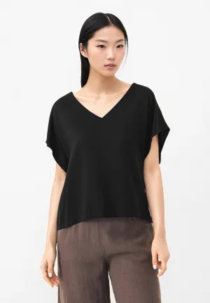 Blouse Shirt GBRUBY Relaxed Fit Made From LENZING™ ECOVERO™ - Black Givn Berlin