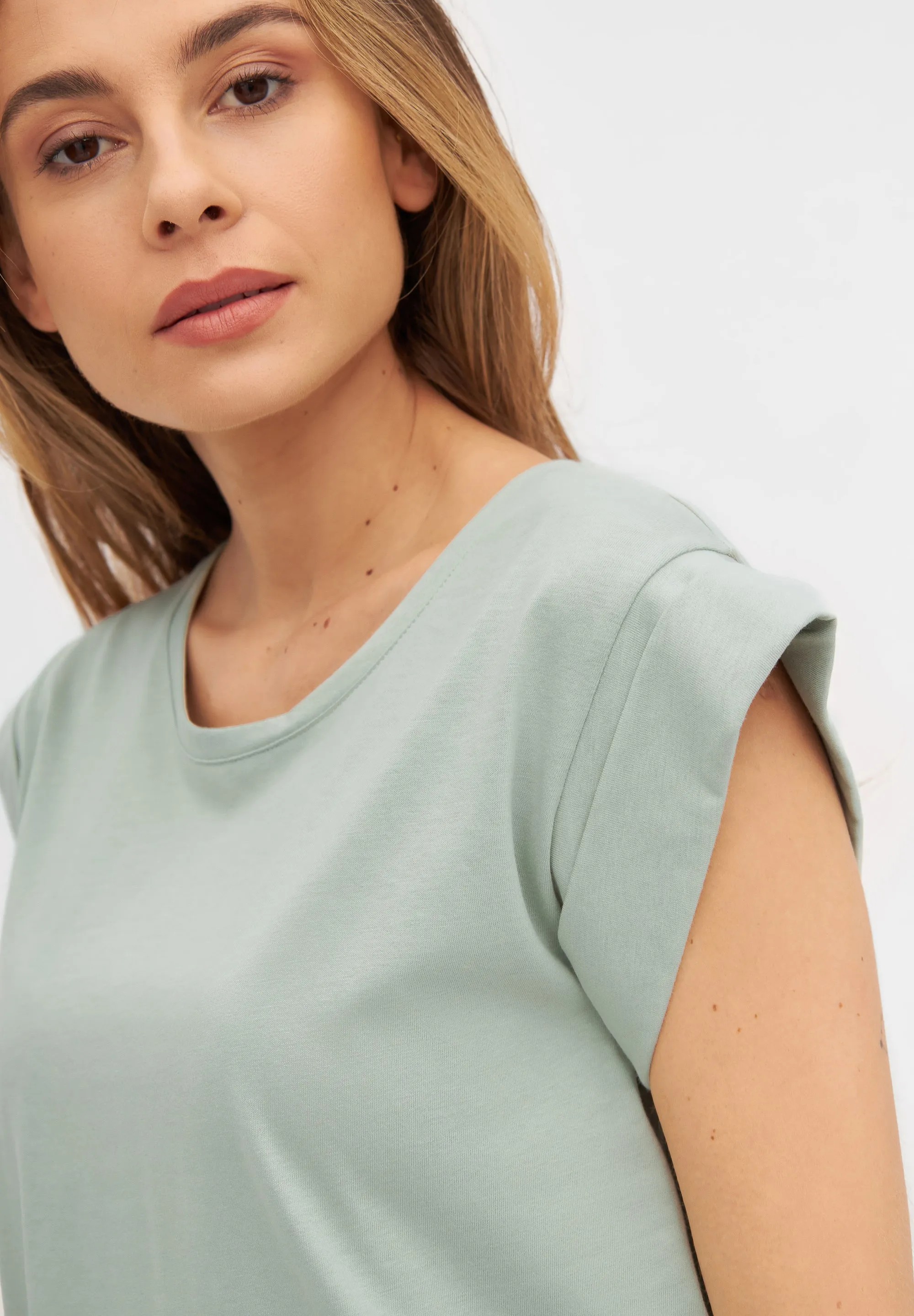 CAPRI organic cotton t-shirt - Sage Givn Berlin