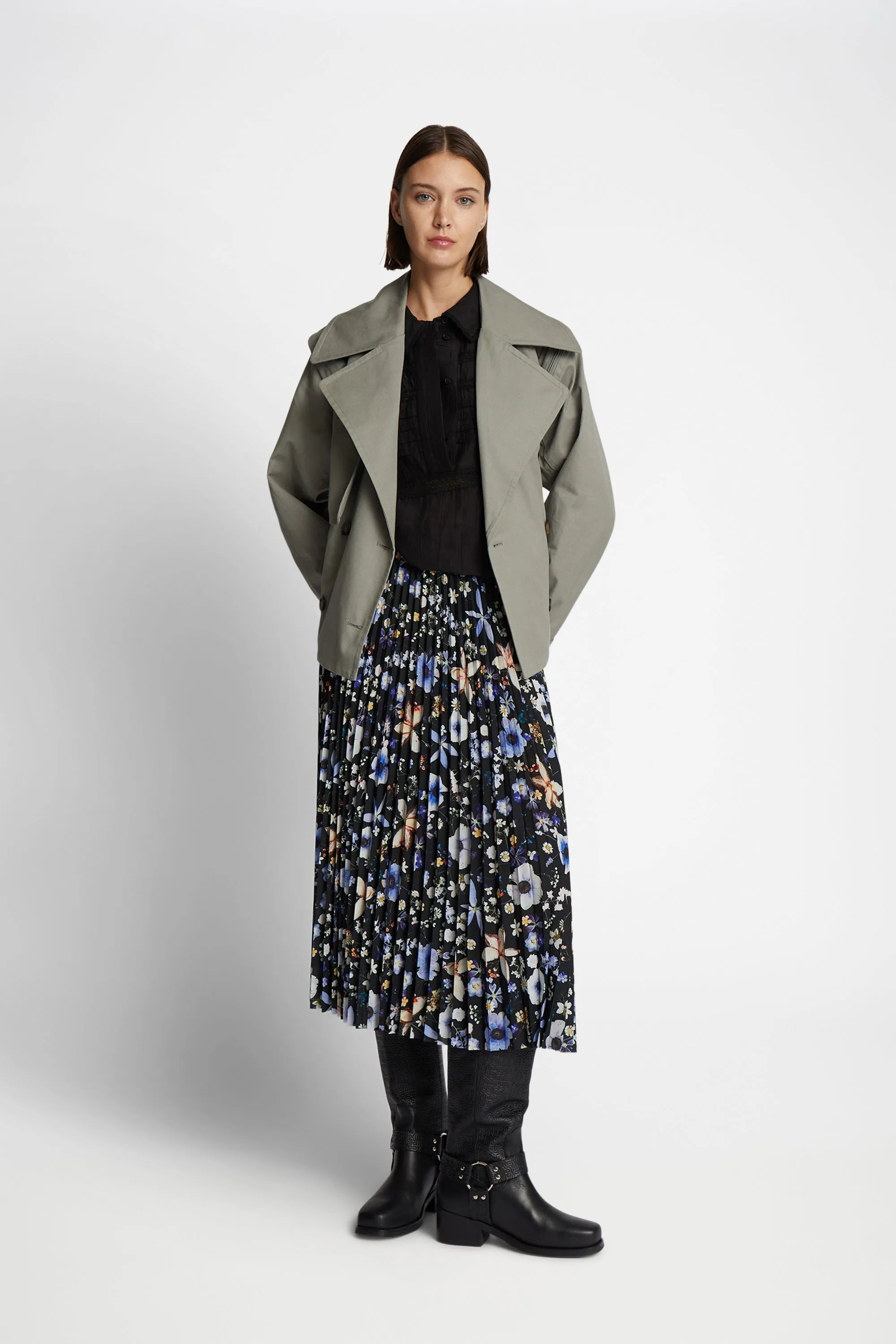 CHARMING - BLACK Munthe