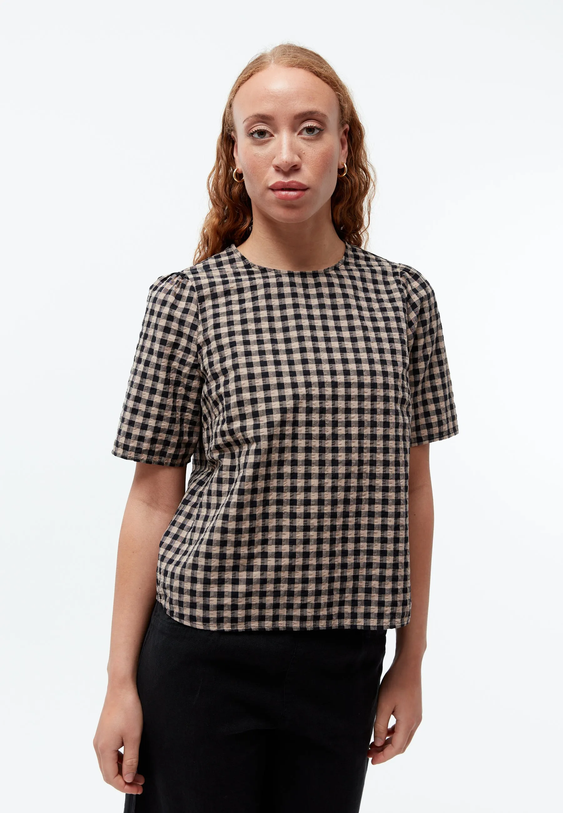 Check blouse GBGRETEL in organic cotton seersucker - Light Taupe / Black (Structure) Givn Berlin
