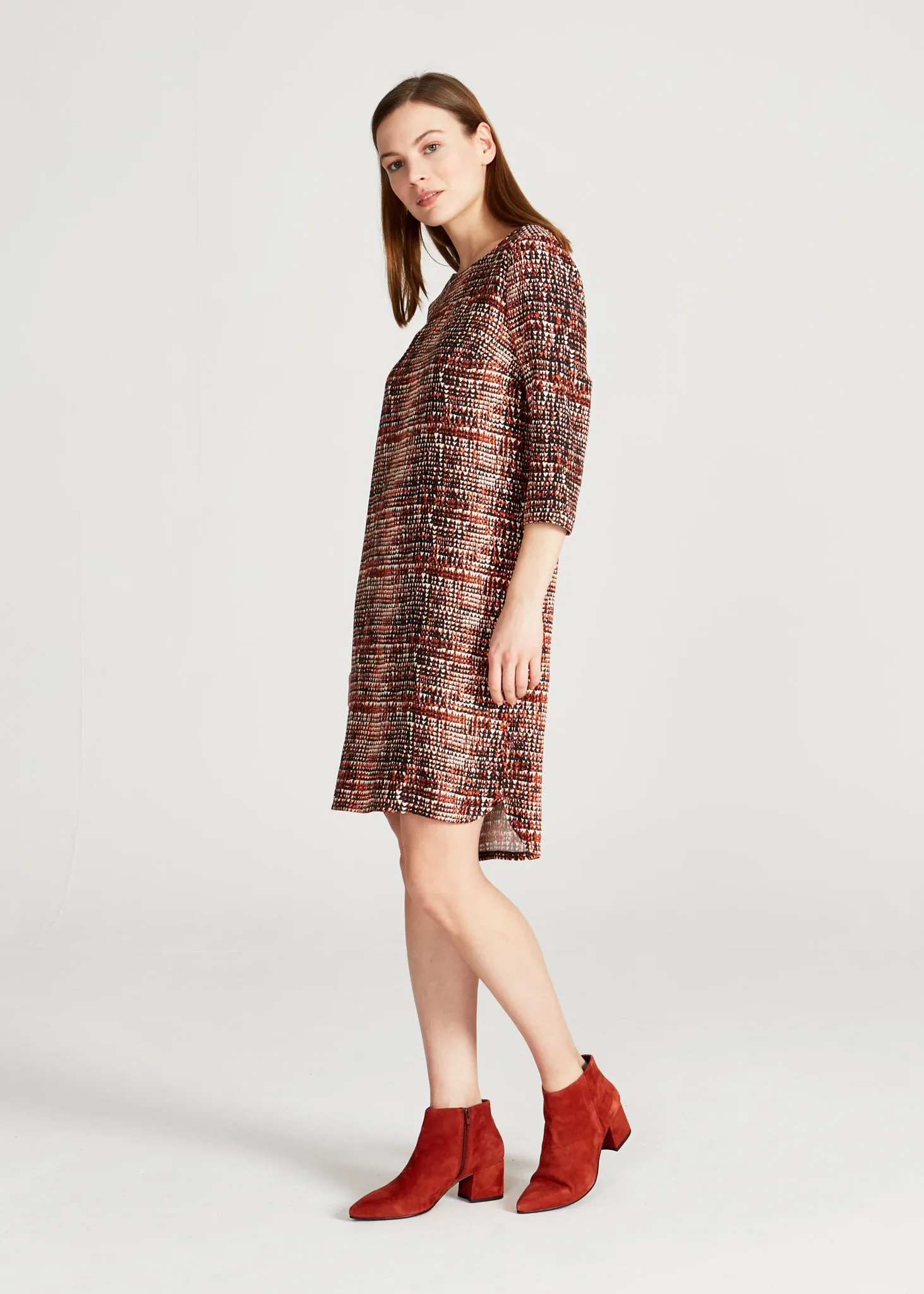 Dress FREYA from LENZING™ ECOVERO™ - Black / Orange (Hearts) Givn Berlin