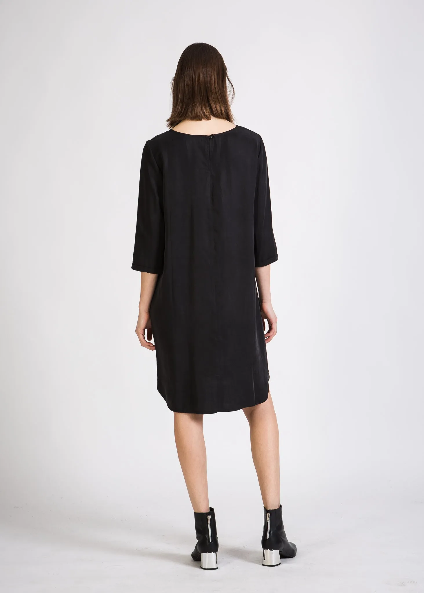 Dress FREYA in TENCEL™ Lyocell - Black (Tencel) Givn Berlin