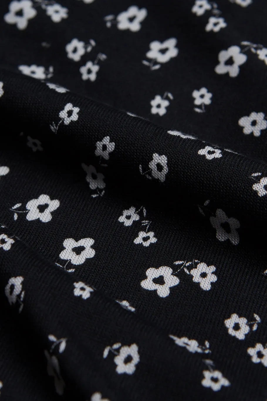 Dress FREYA in TENCEL™ Lyocell - Black / White Flowers (Tencel) Givn Berlin