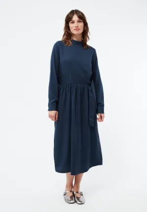 Dress INDIRA in TENCEL™ REFIBRA™ Lyocell - Midnight Blue (Refibra) Givn Berlin