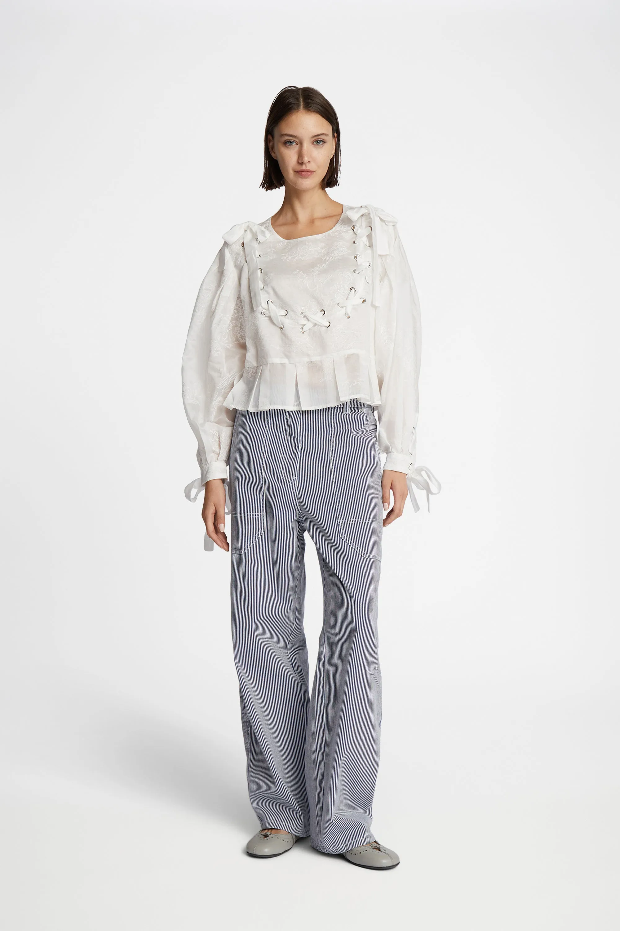 FRENI - WHITE Munthe
