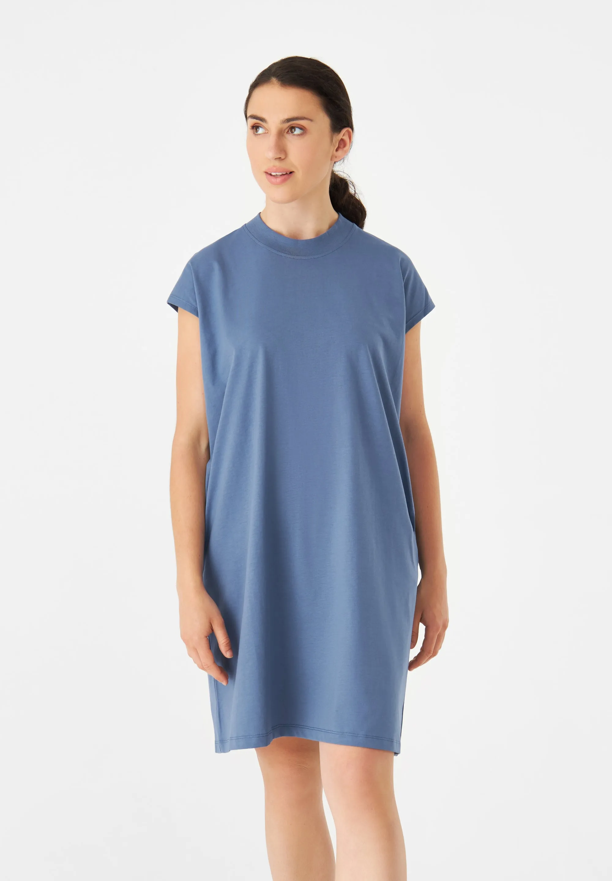 GBCAITY loose fit jersey dress made from organic cotton - Steel Blue Givn Berlin