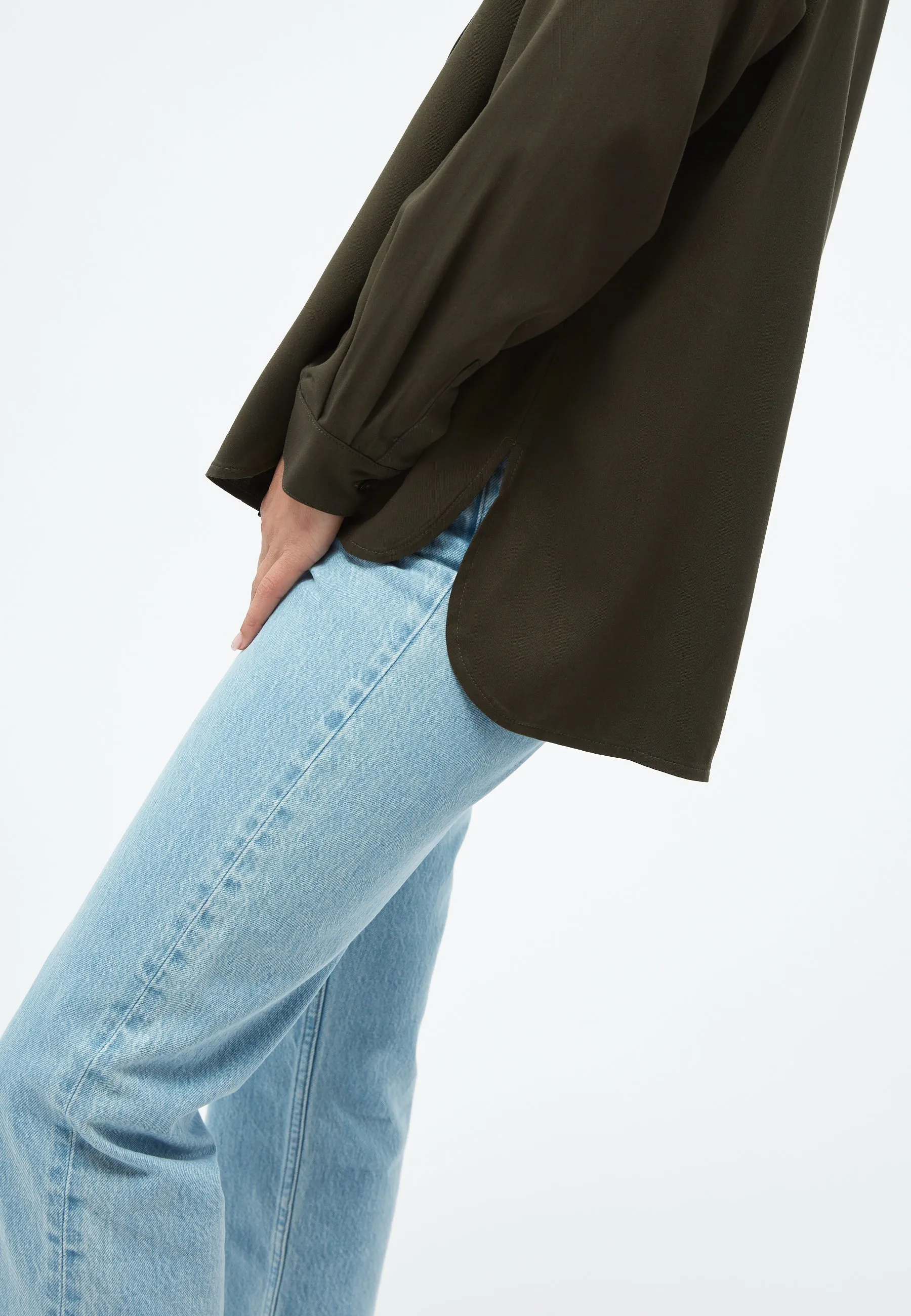 GBIVA blouse from LENZING™ ECOVERO™ with stand-up collar - Dark Olive Givn Berlin