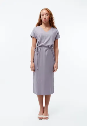 GBPHILINE midi dress from LENZING™ ECOVERO™ with tie belt - Lilac Grey Givn Berlin