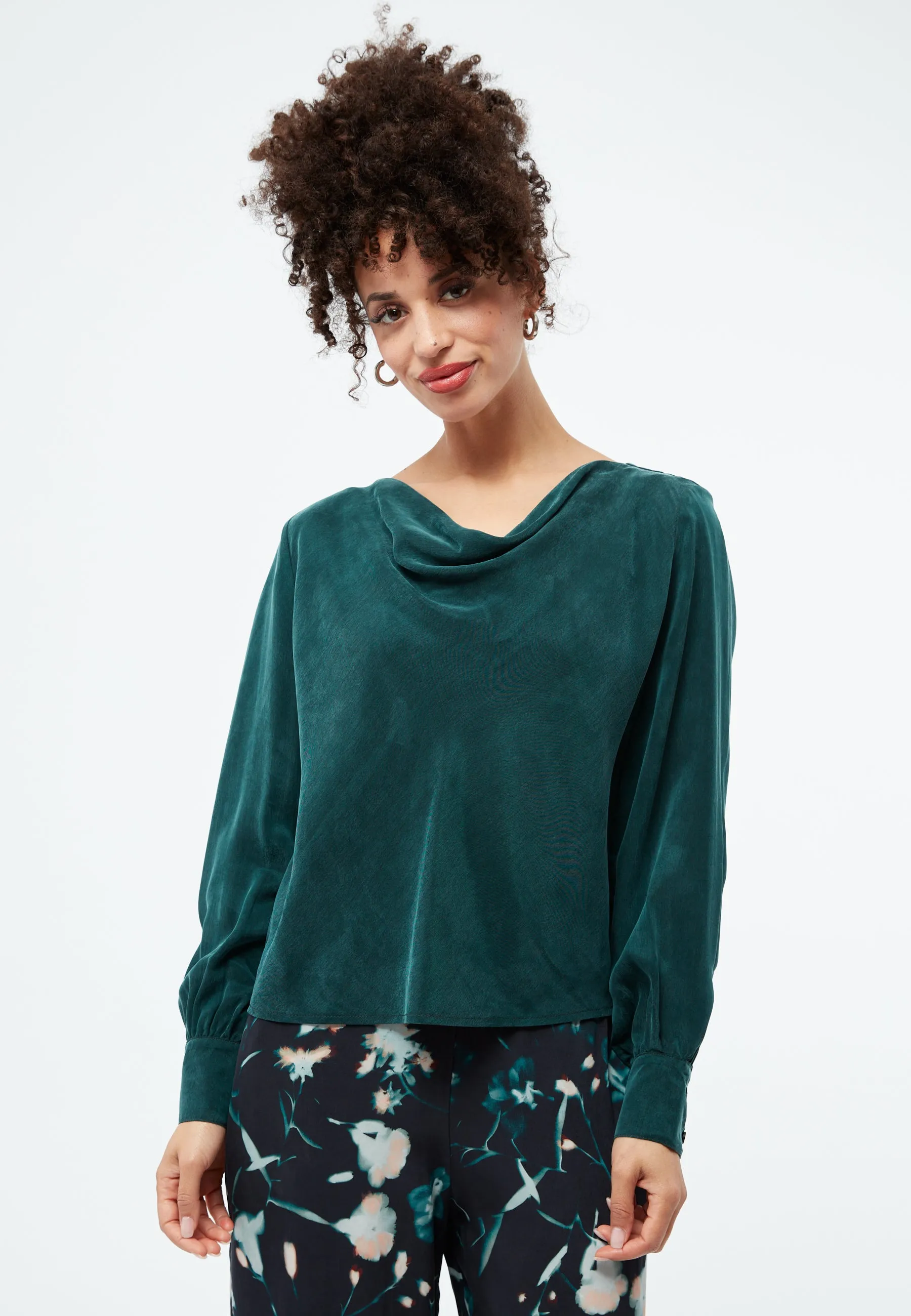 GBSHIRIN blouse made of cupro (Bemberg™) with a waterfall neckline - Dark Teal Givn Berlin