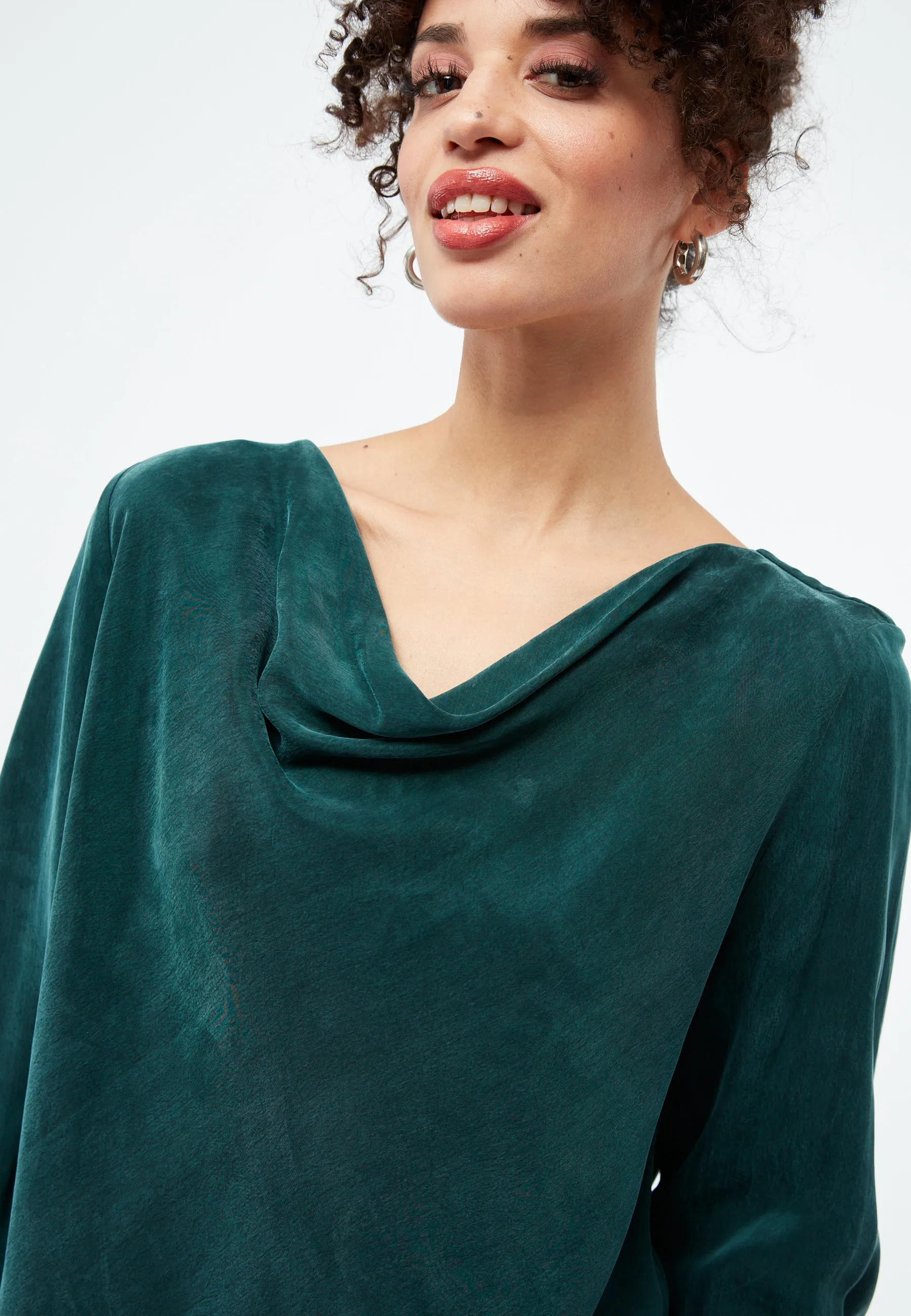 GBSHIRIN blouse made of cupro (Bemberg™) with a waterfall neckline - Dark Teal Givn Berlin