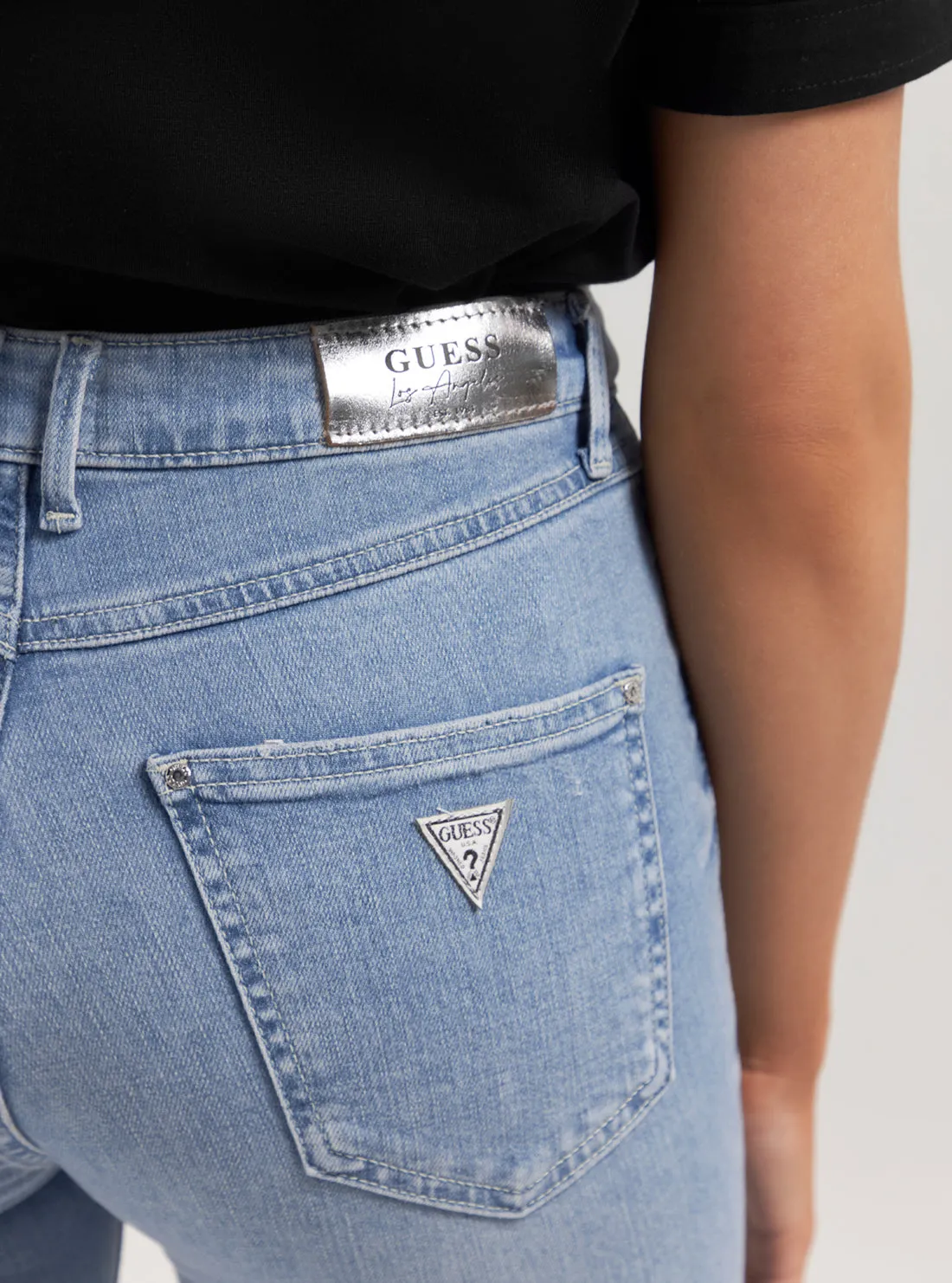 High-Rise 1981 Skinny Denim Jeans In Mid Wash Guess