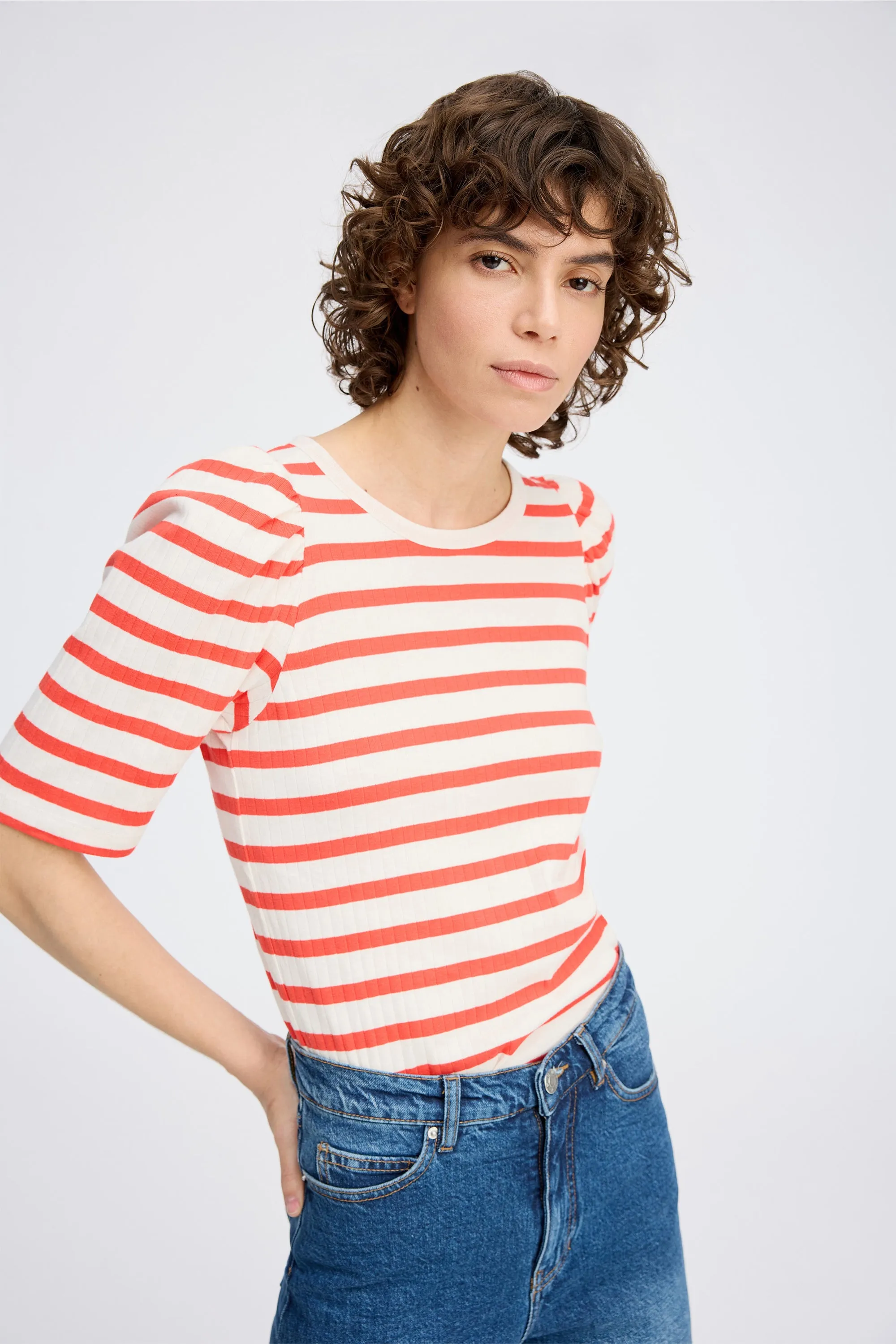 JIKOLAZ - STRIPE RED Munthe