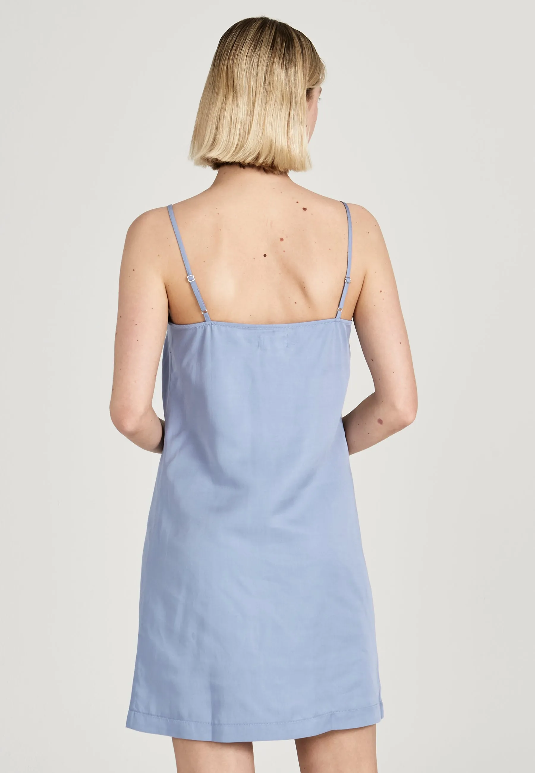 KARLIE dress made from TENCEL™ Lyocell - Iris Purple (Tencel) Givn Berlin