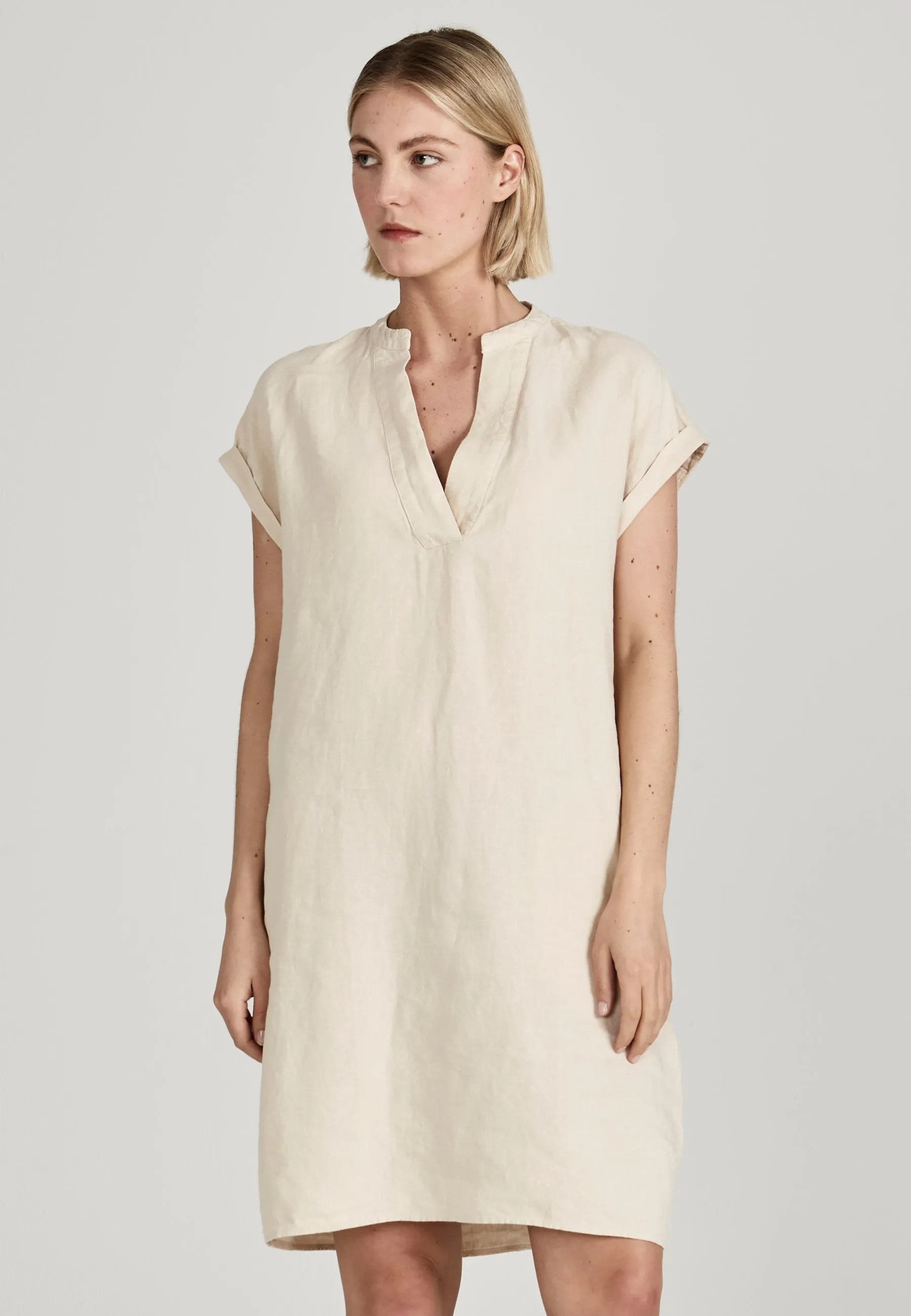 Linen dress BIANCA - Beige (Linen) Givn Berlin