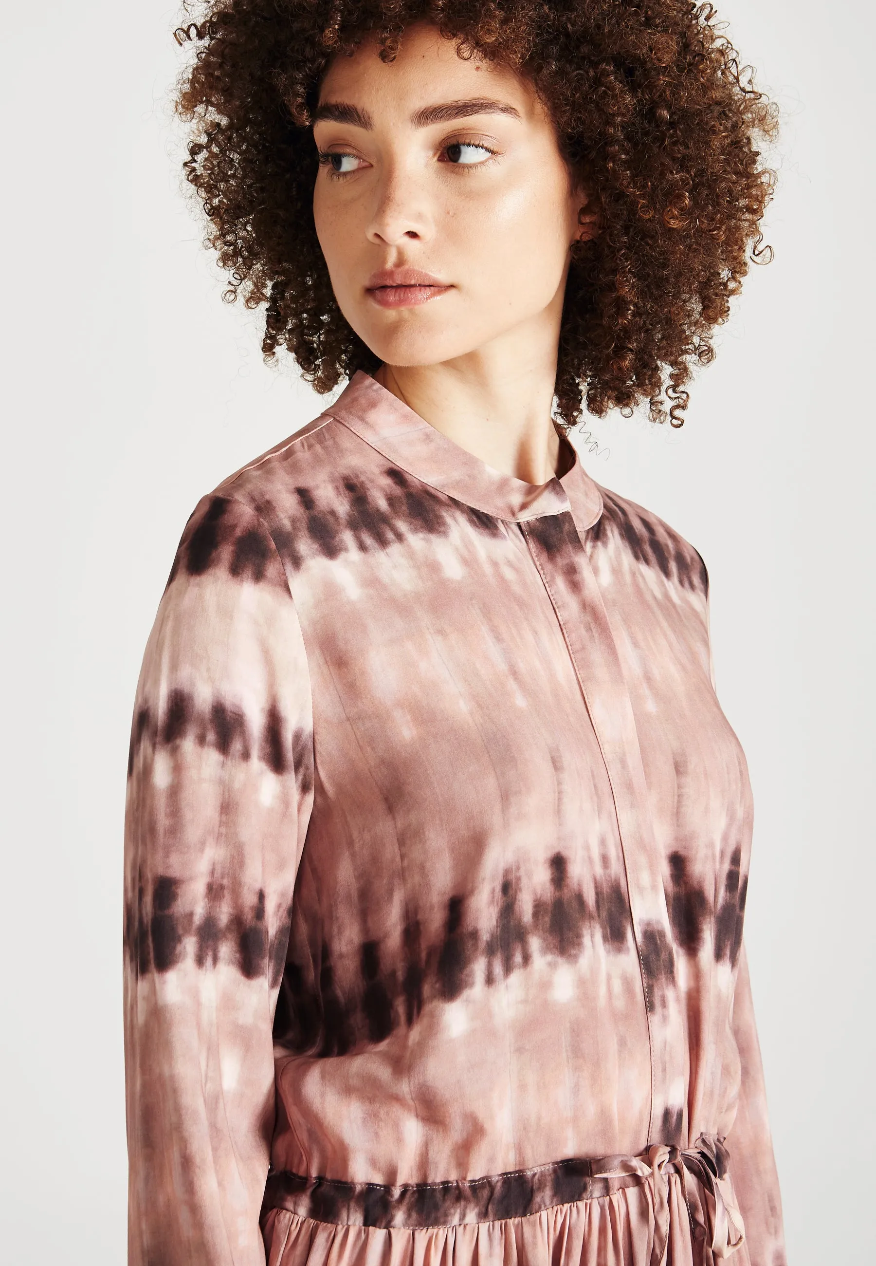 MARINA maxi dress from LENZING™ ECOVERO™ - Muddy Pink (Tie Dye) Givn Berlin