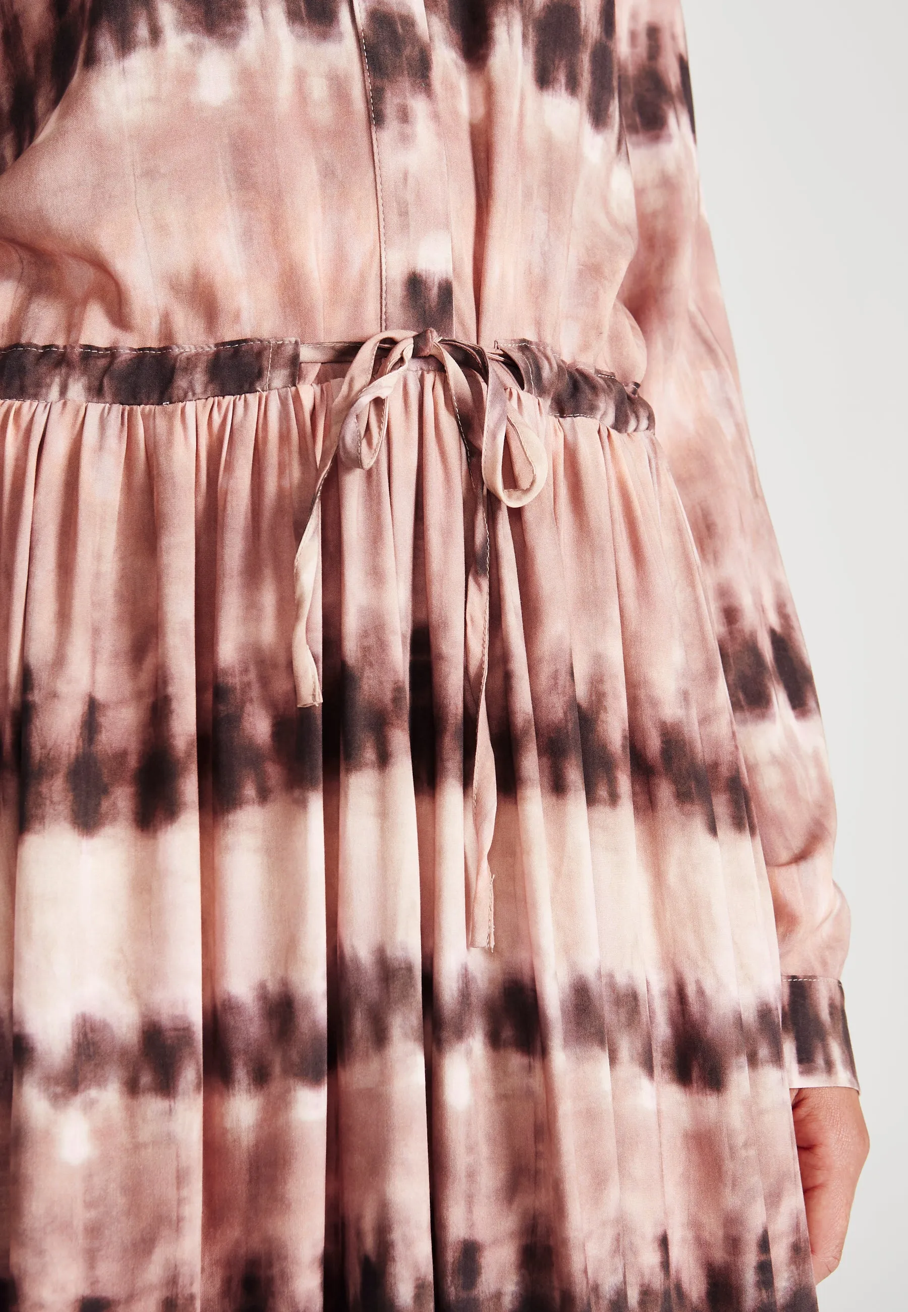 MARINA maxi dress from LENZING™ ECOVERO™ - Muddy Pink (Tie Dye) Givn Berlin