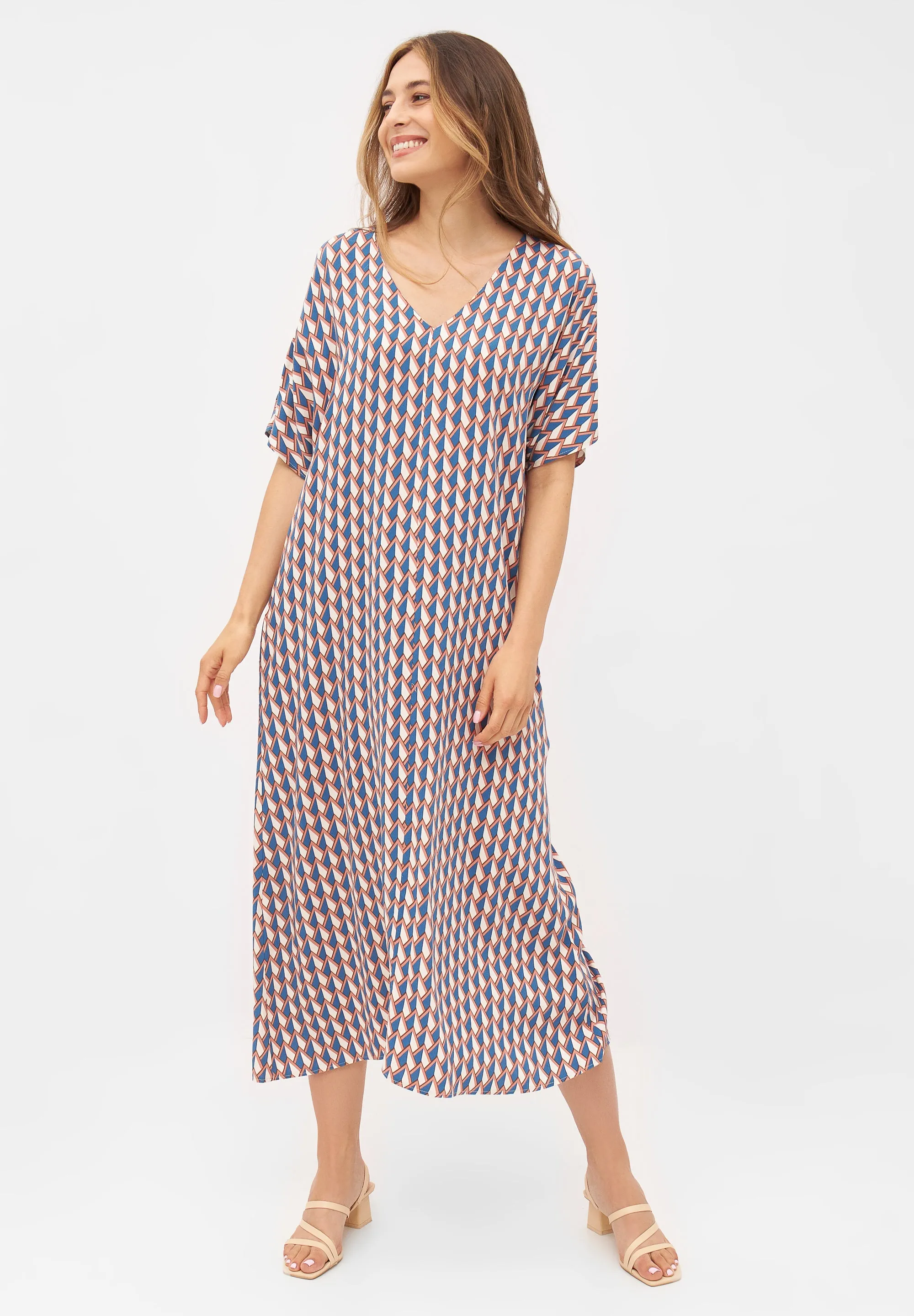 Maxi dress ONA from LENZING™ ECOVERO™ - Terracotta / Blue (Geometric) Givn Berlin