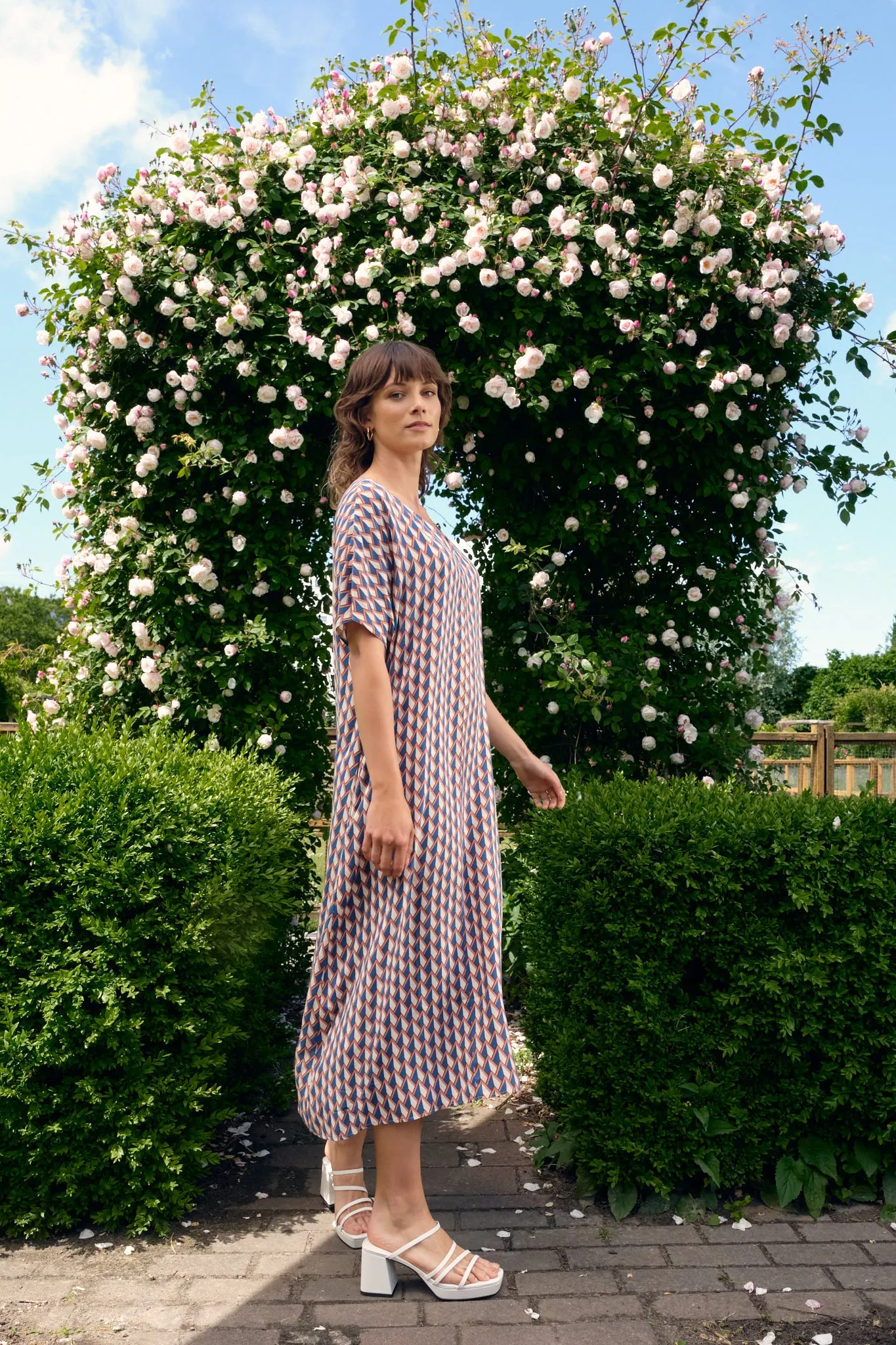 Maxi dress ONA from LENZING™ ECOVERO™ - Terracotta / Blue (Geometric) Givn Berlin
