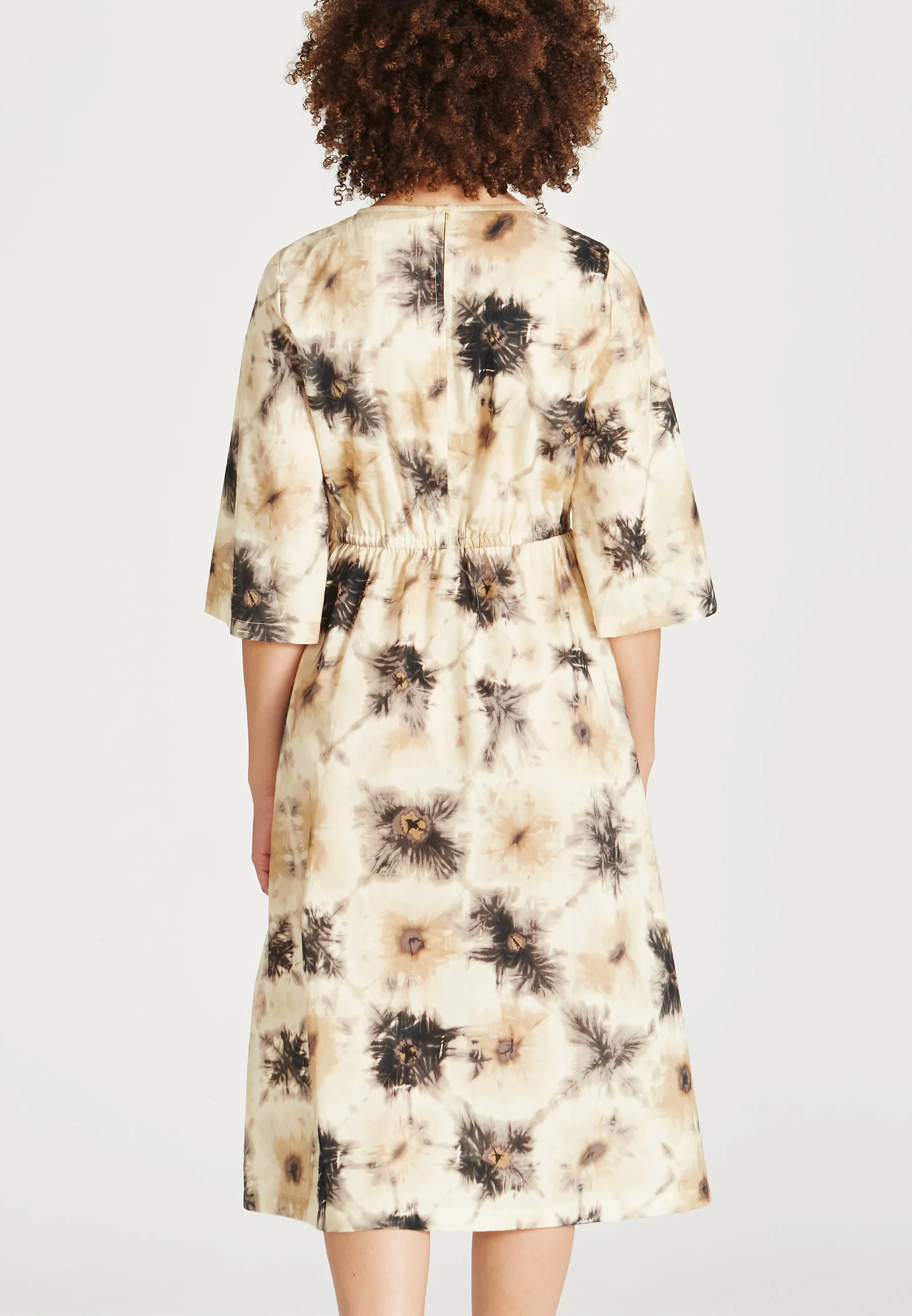 Organic Cotton Dress AMELIE - Beige / Black (Batik) Givn Berlin