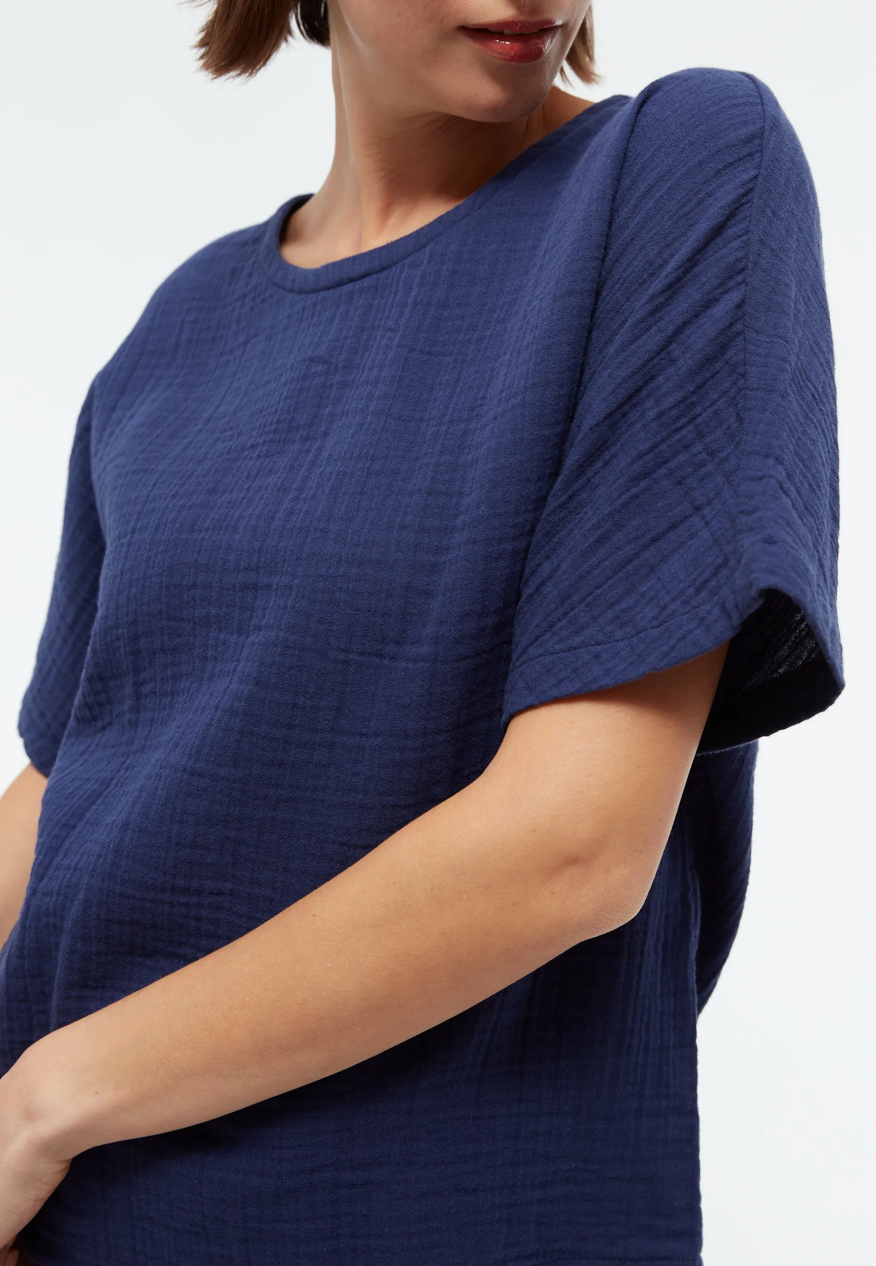 Oversized blouse GBPINA out of organic cotton muslin Givn Berlin