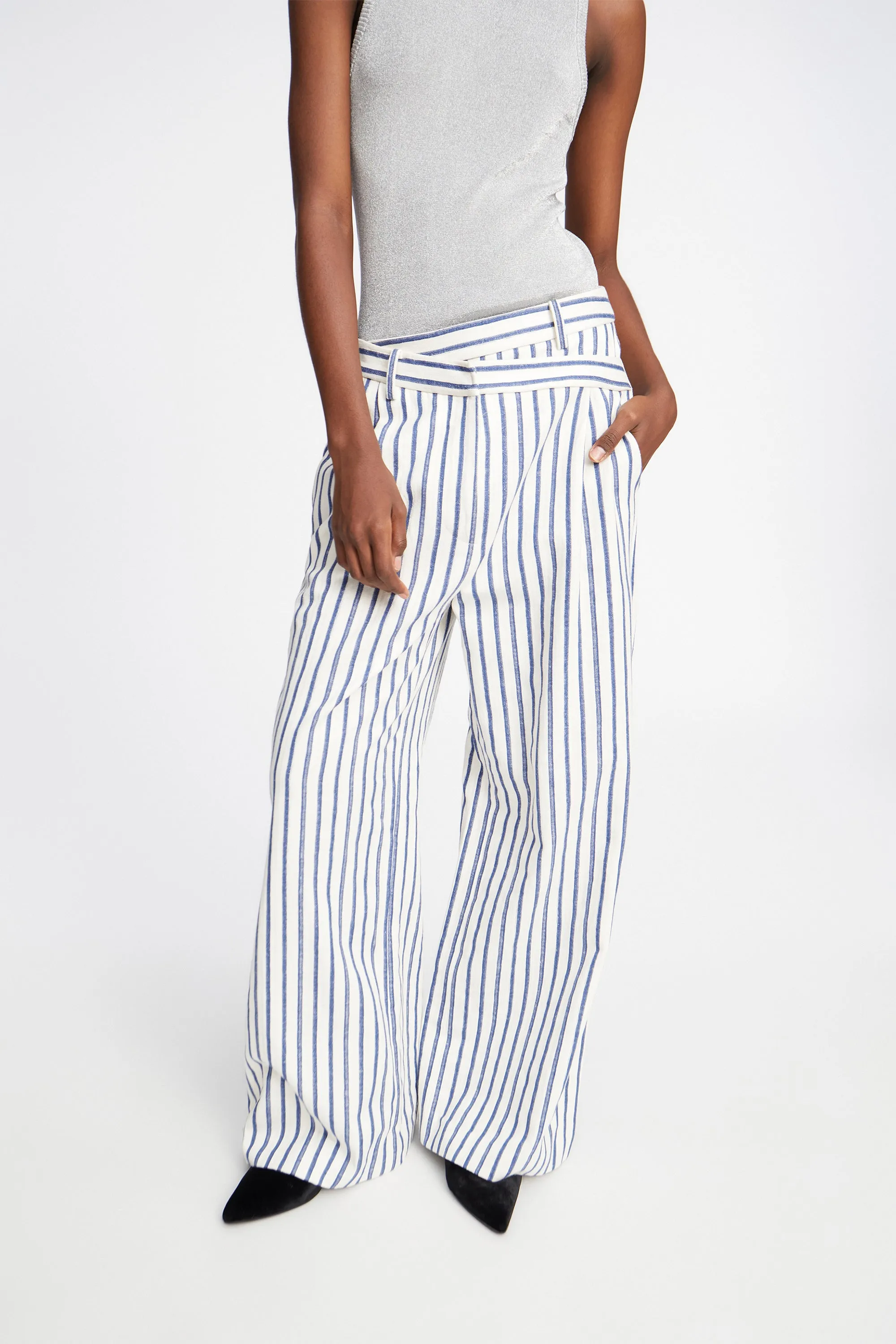 PAYTON - NAVY Munthe