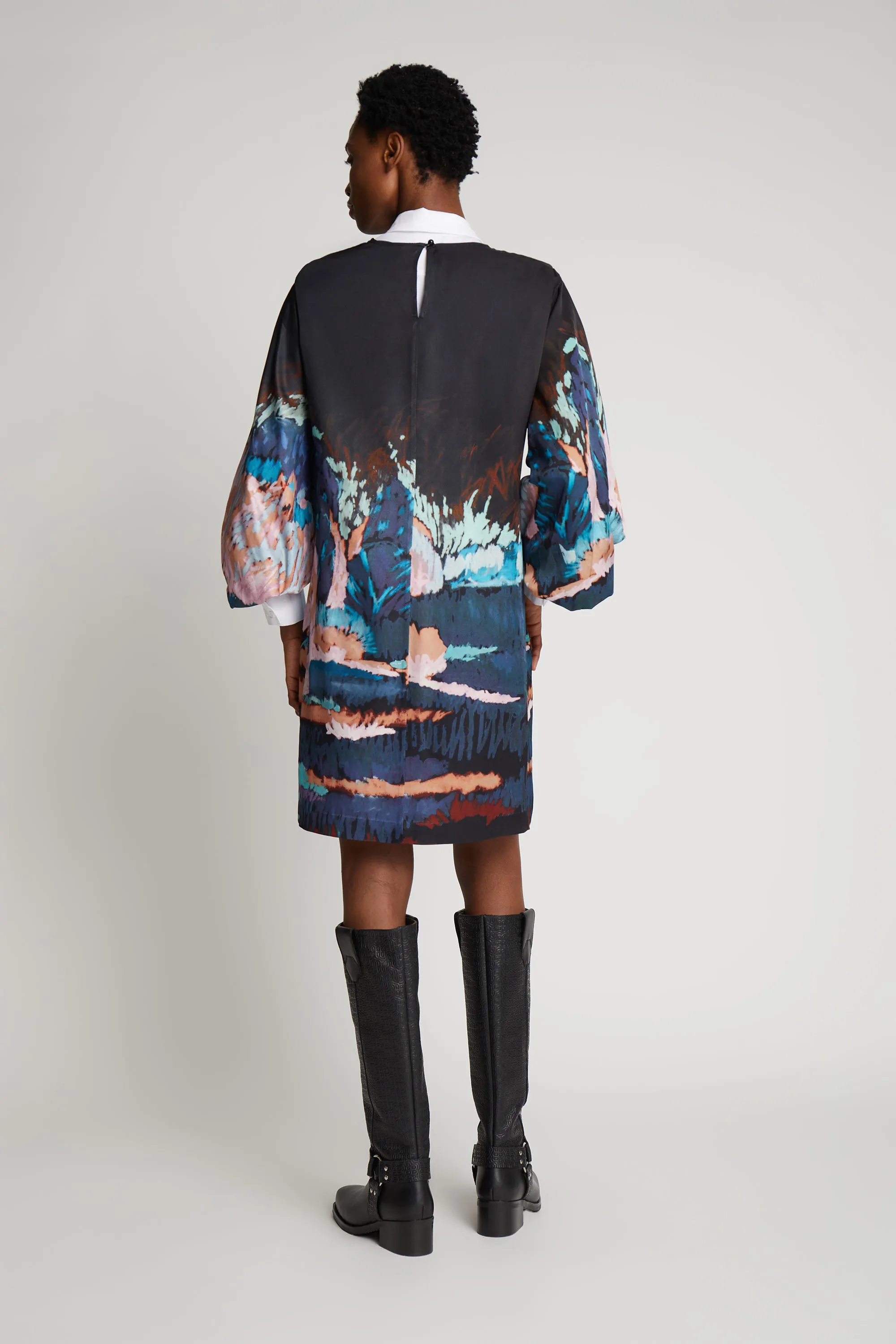 SANSI - BLACK Munthe