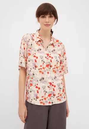Short sleeve blouse STINE from LENZING™ ECOVERO™ - Lavender / Sage (Flowers) Givn Berlin