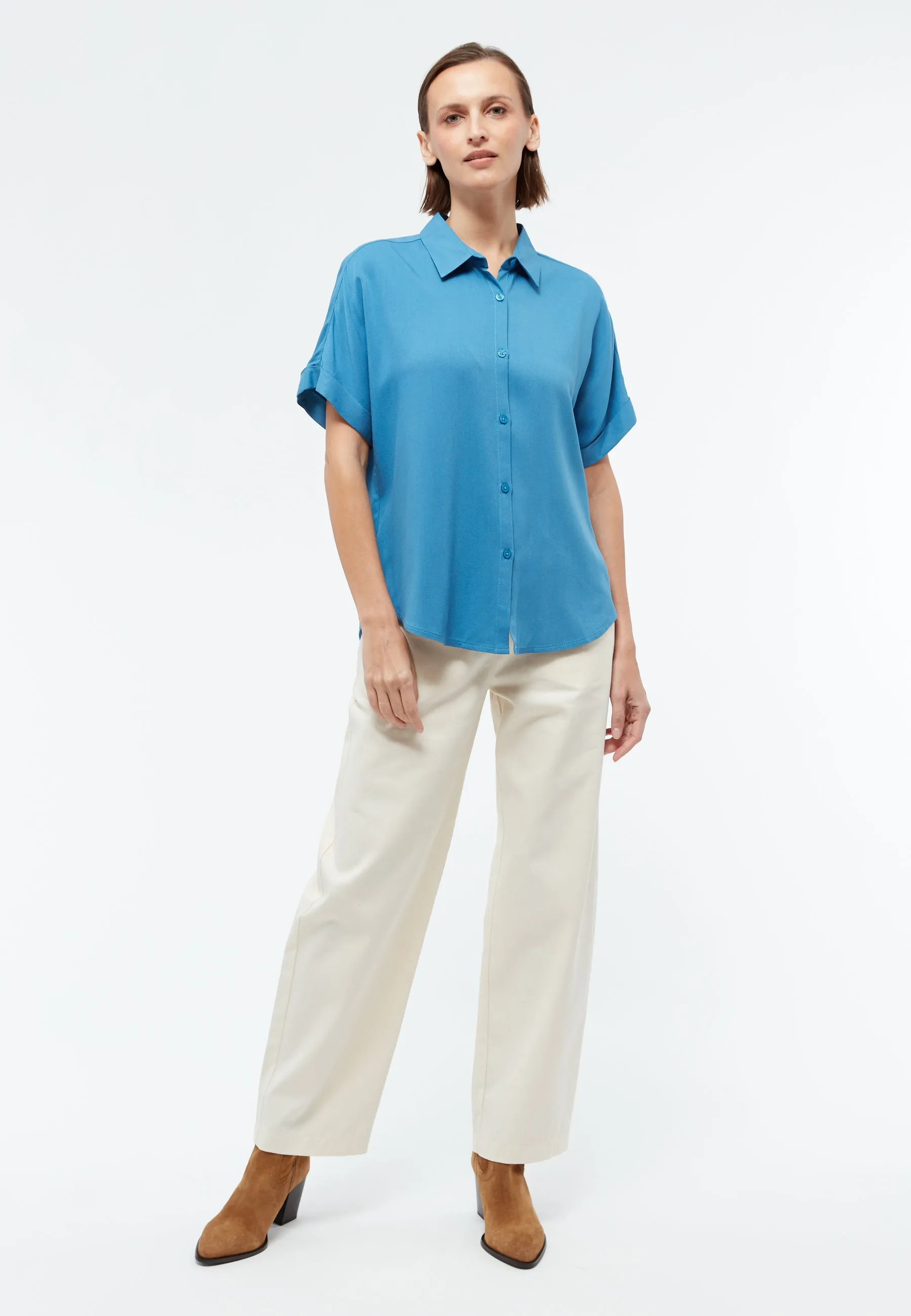 Short-sleeved blouse GBSARAH from LENZING™ ECOVERO™ - Gentle Blue Givn Berlin
