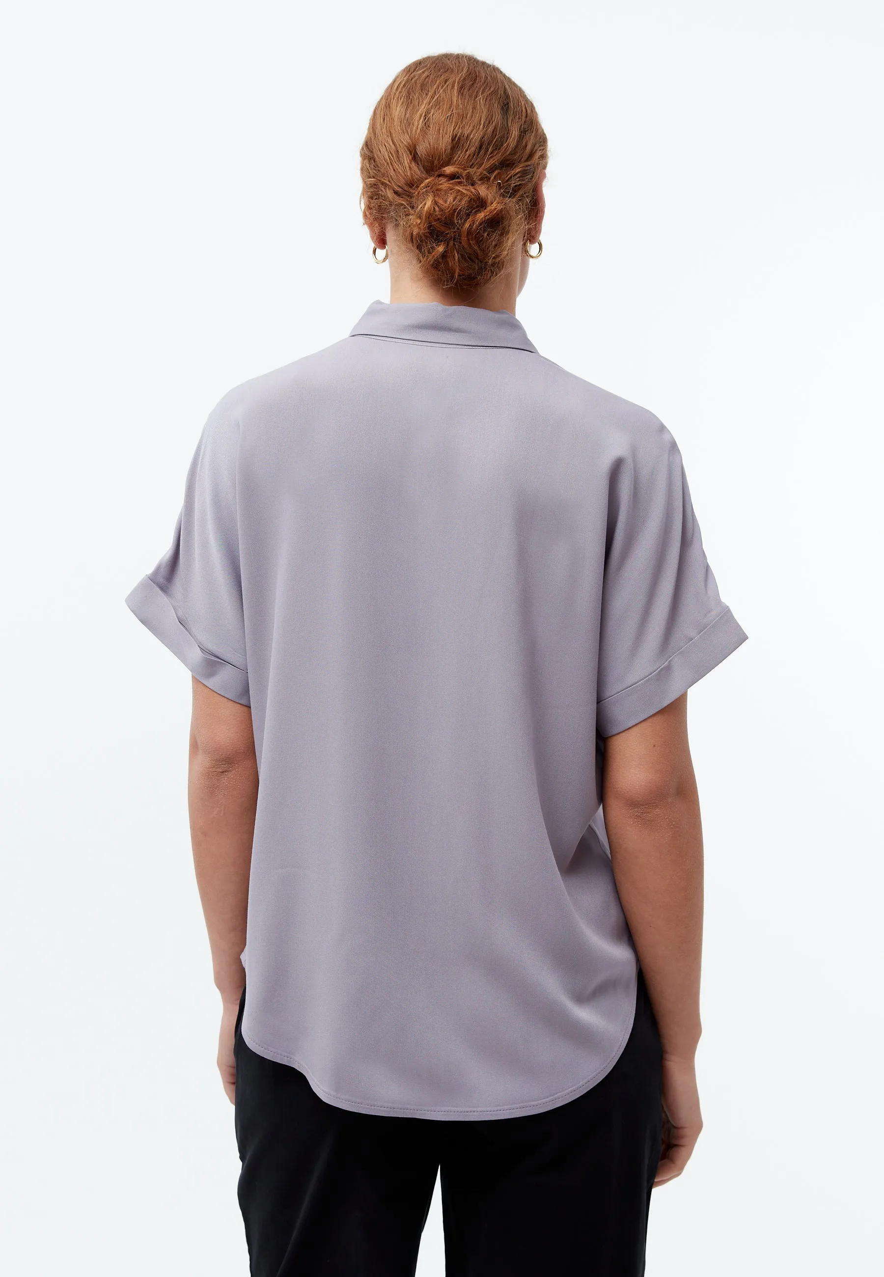 Short-sleeved blouse GBSARAH from LENZING™ ECOVERO™ - Lilac Grey Givn Berlin