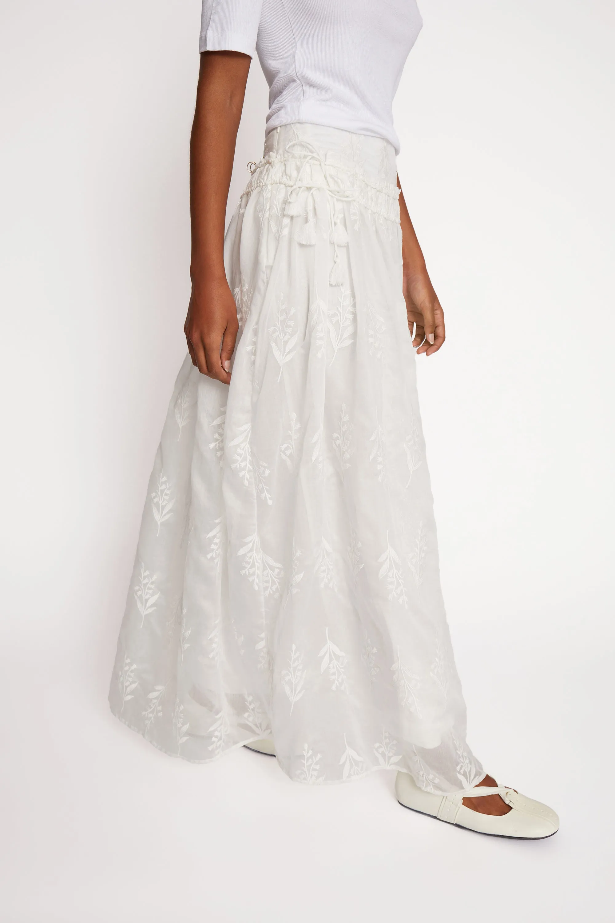 ULINE - IVORY Munthe