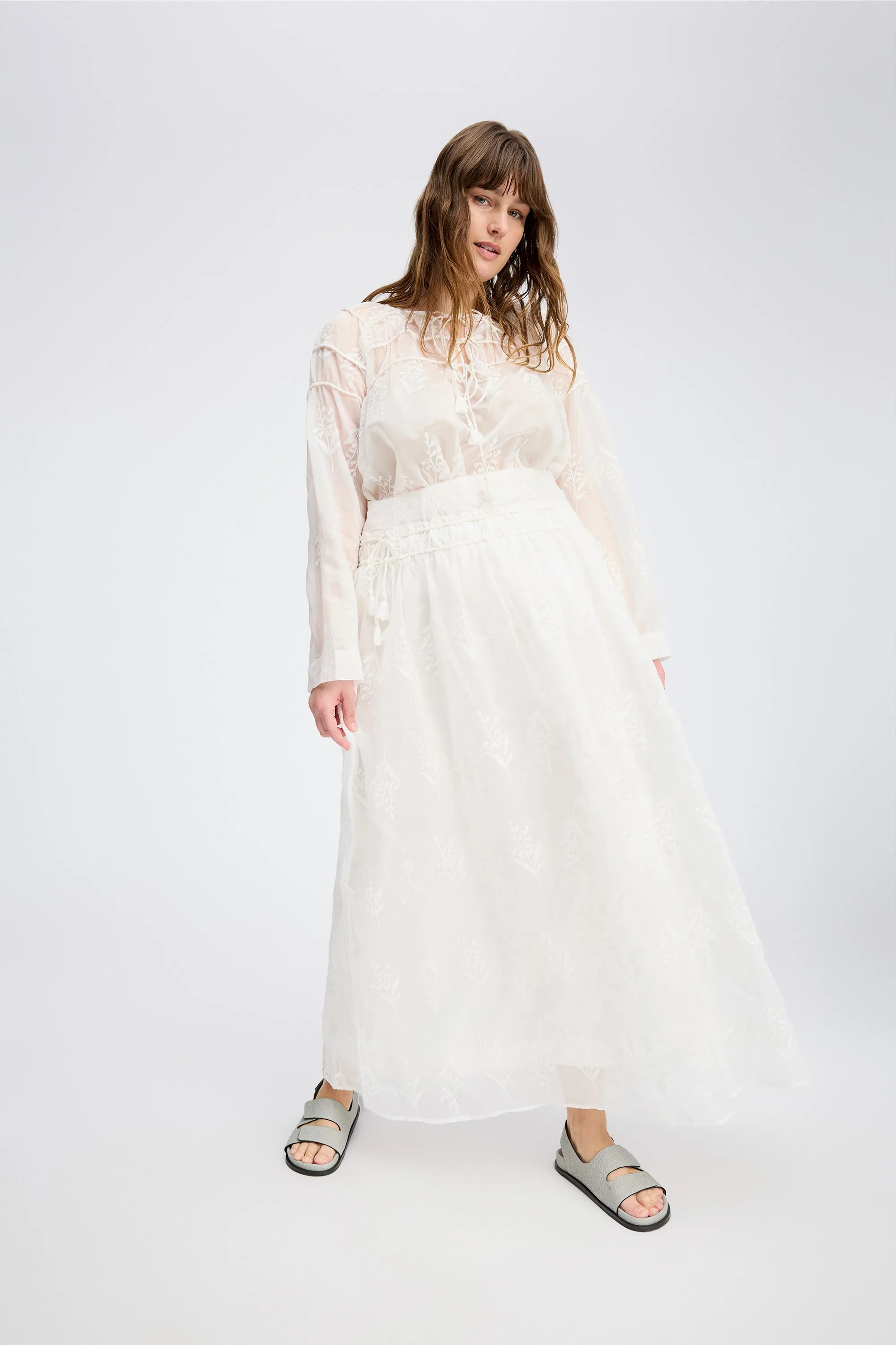 ULINE - IVORY Munthe