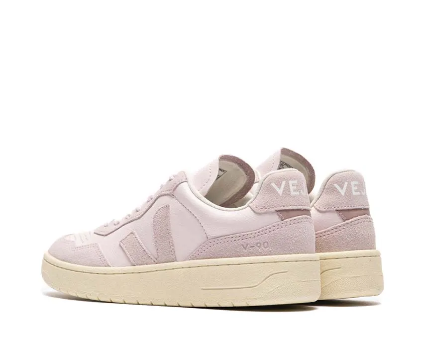 Veja V-90 O.T. Leather