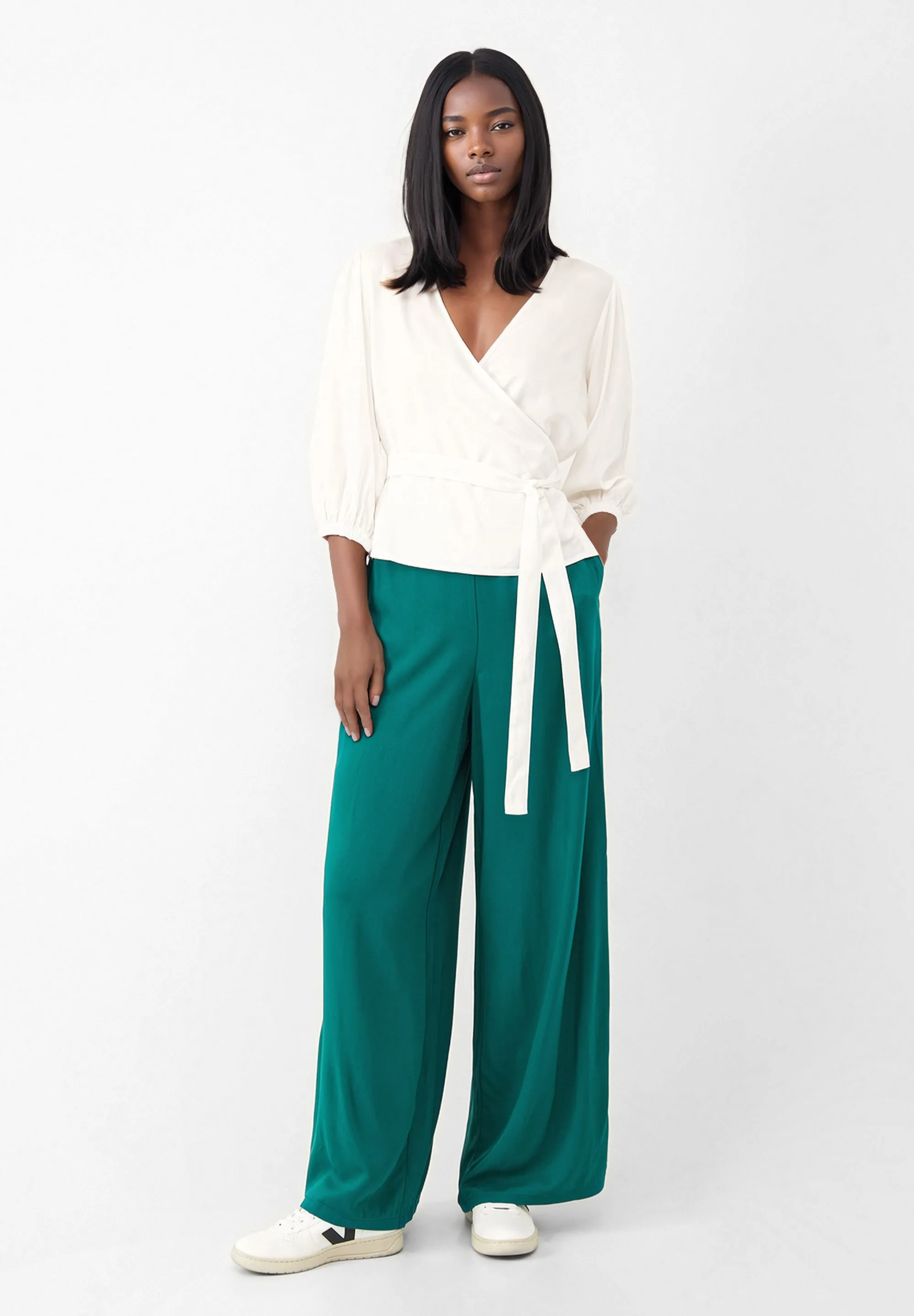 Wrap Blouse GBNATASHA From LENZING™ ECOVERO™ - White Givn Berlin