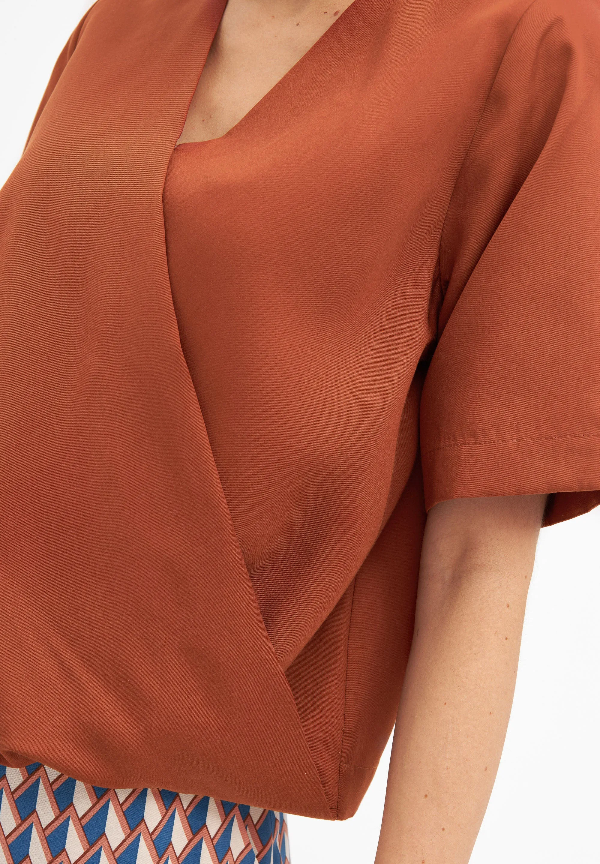 Wrap blouse MISHA in TENCEL™ REFIBRA™ Lyocell - Terracotta (Refibra) Givn Berlin