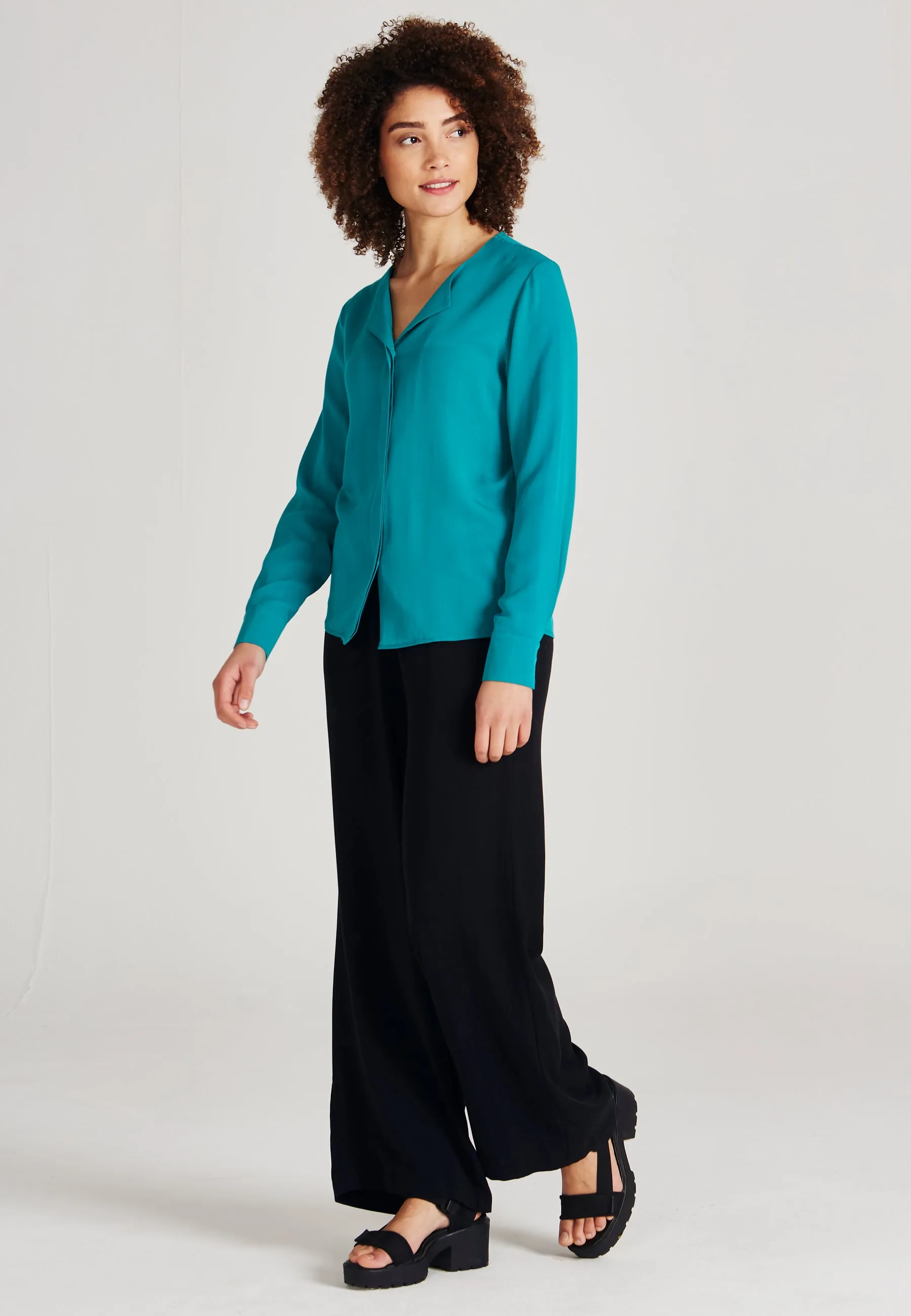 ZOE Blouse Made From TENCEL™ Lyocell - Sea Green (Tencel) Givn Berlin
